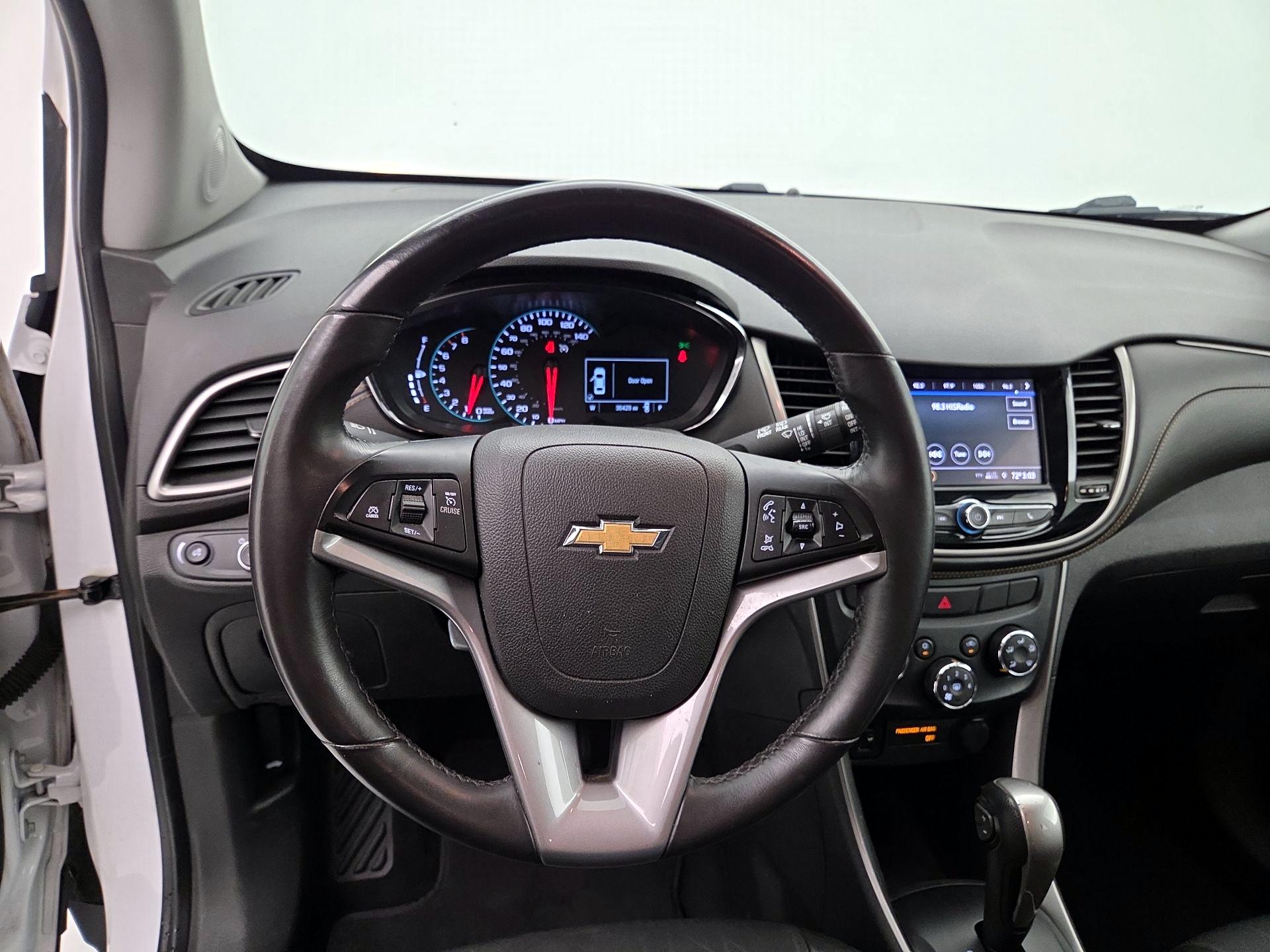 Thumbnail: 2020 Chevrolet Trax - 10
