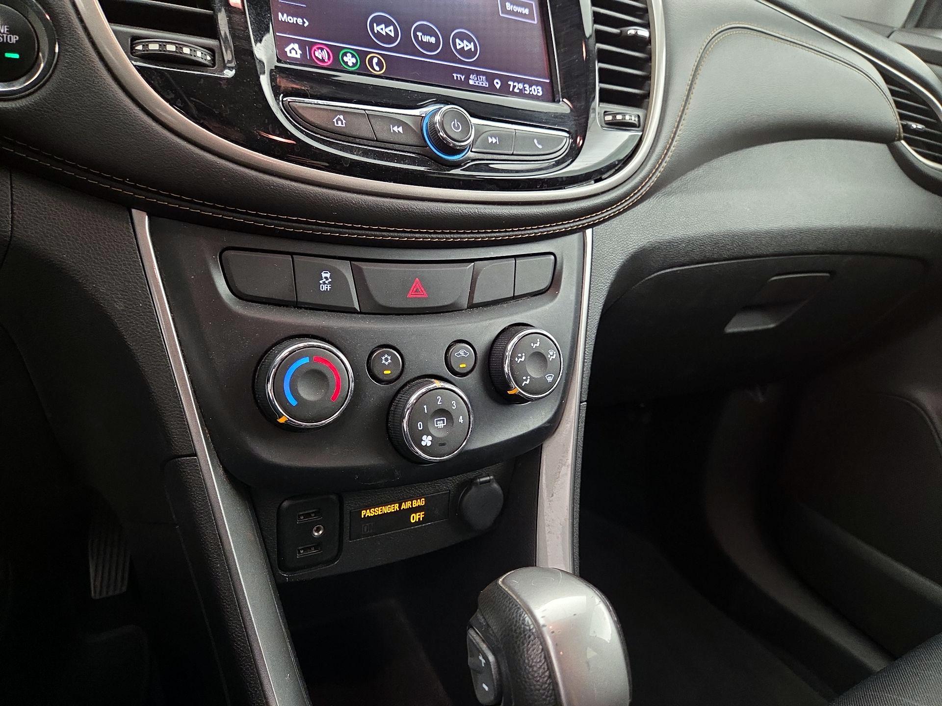 Thumbnail: 2020 Chevrolet Trax - 16