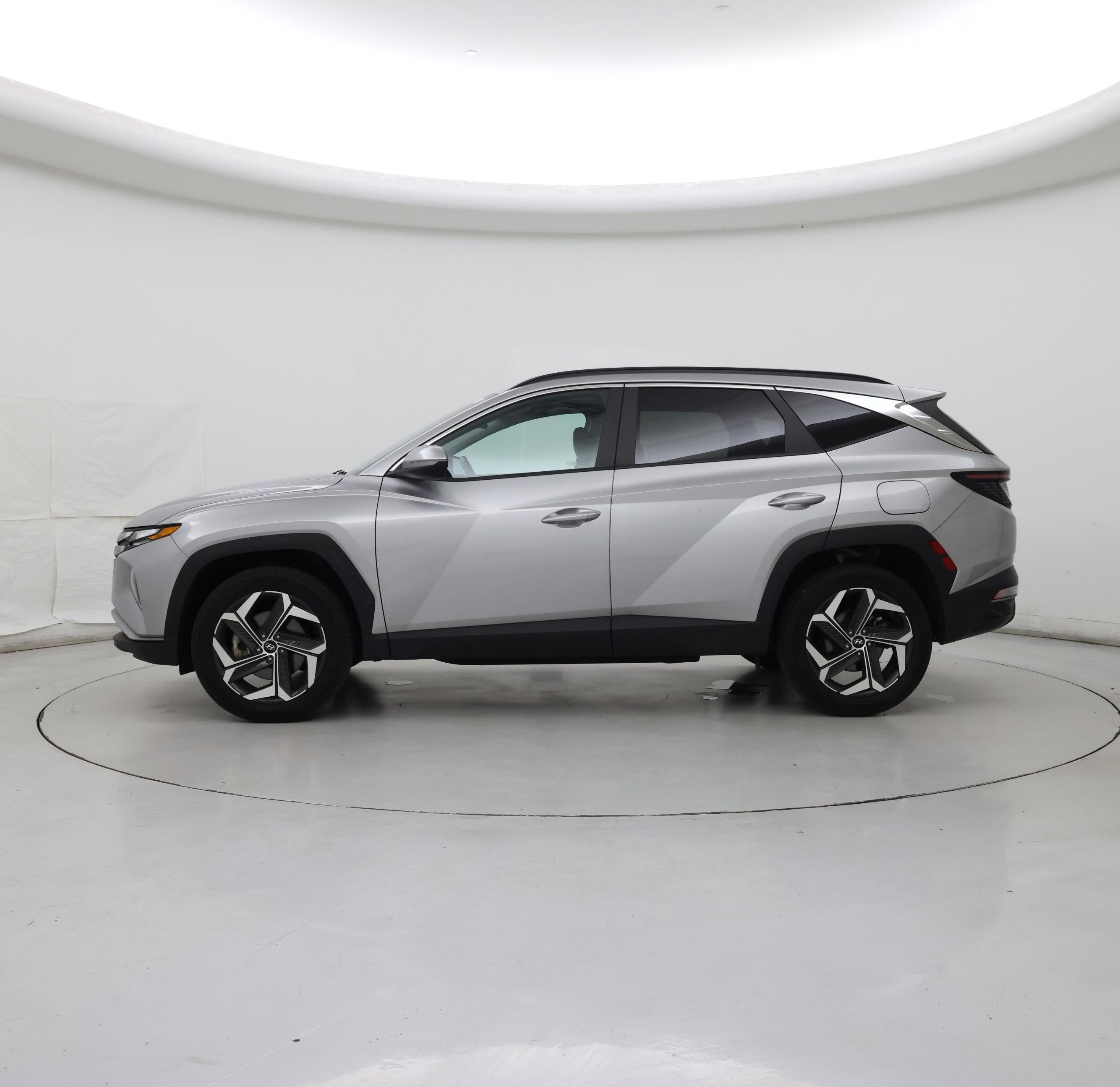 Thumbnail: 2023 Hyundai Tucson - 3