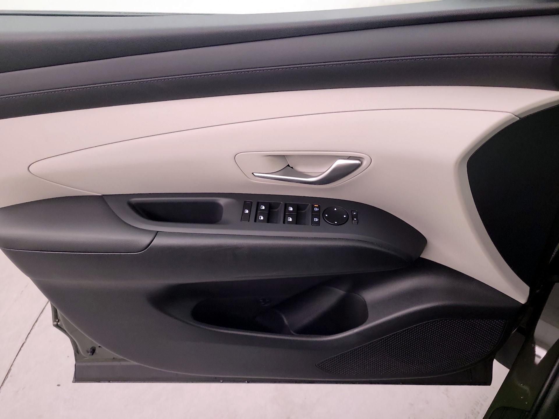 Thumbnail: 2025 Hyundai Tucson - 10