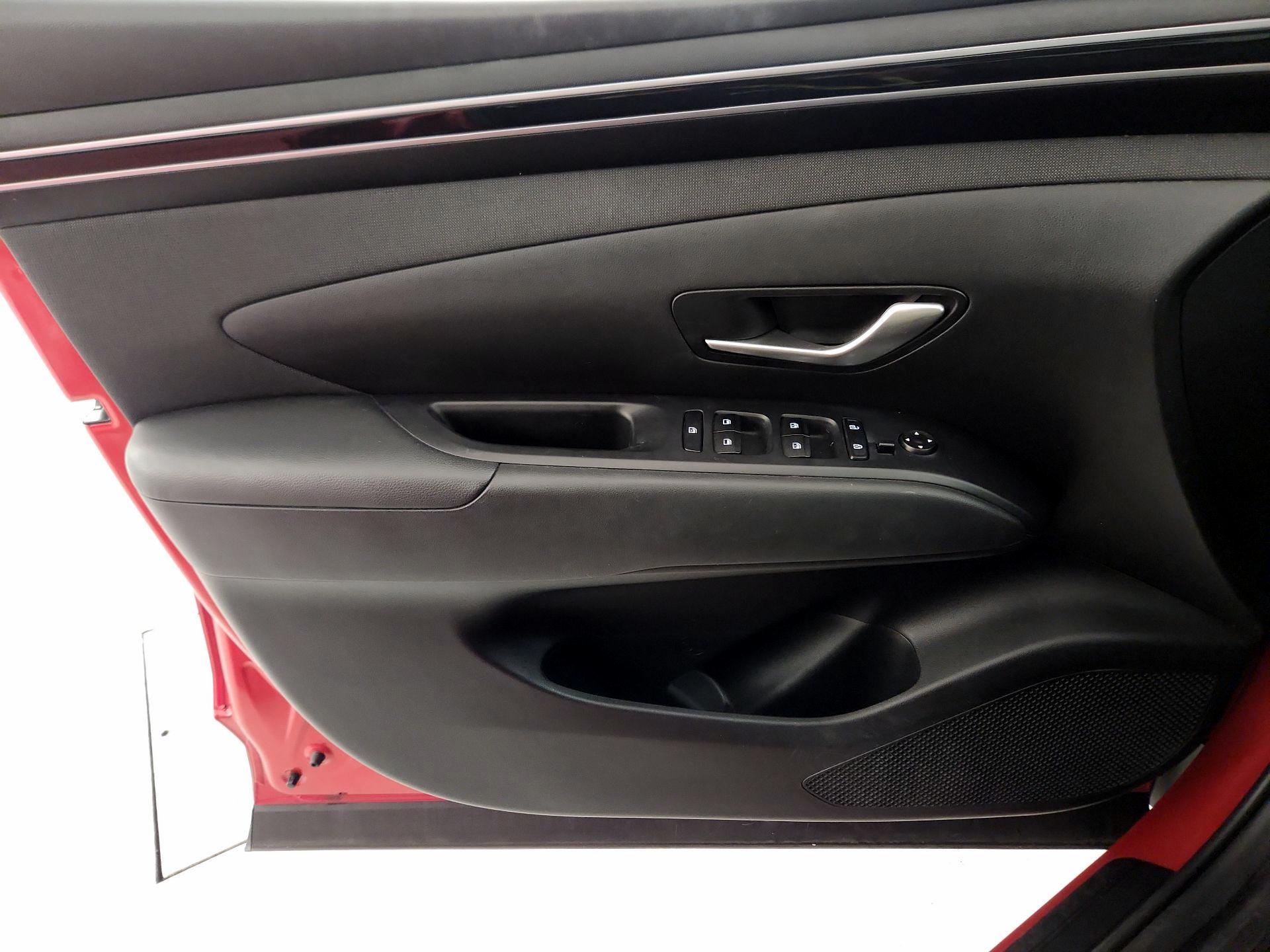 Thumbnail: 2023 Hyundai Tucson - 12