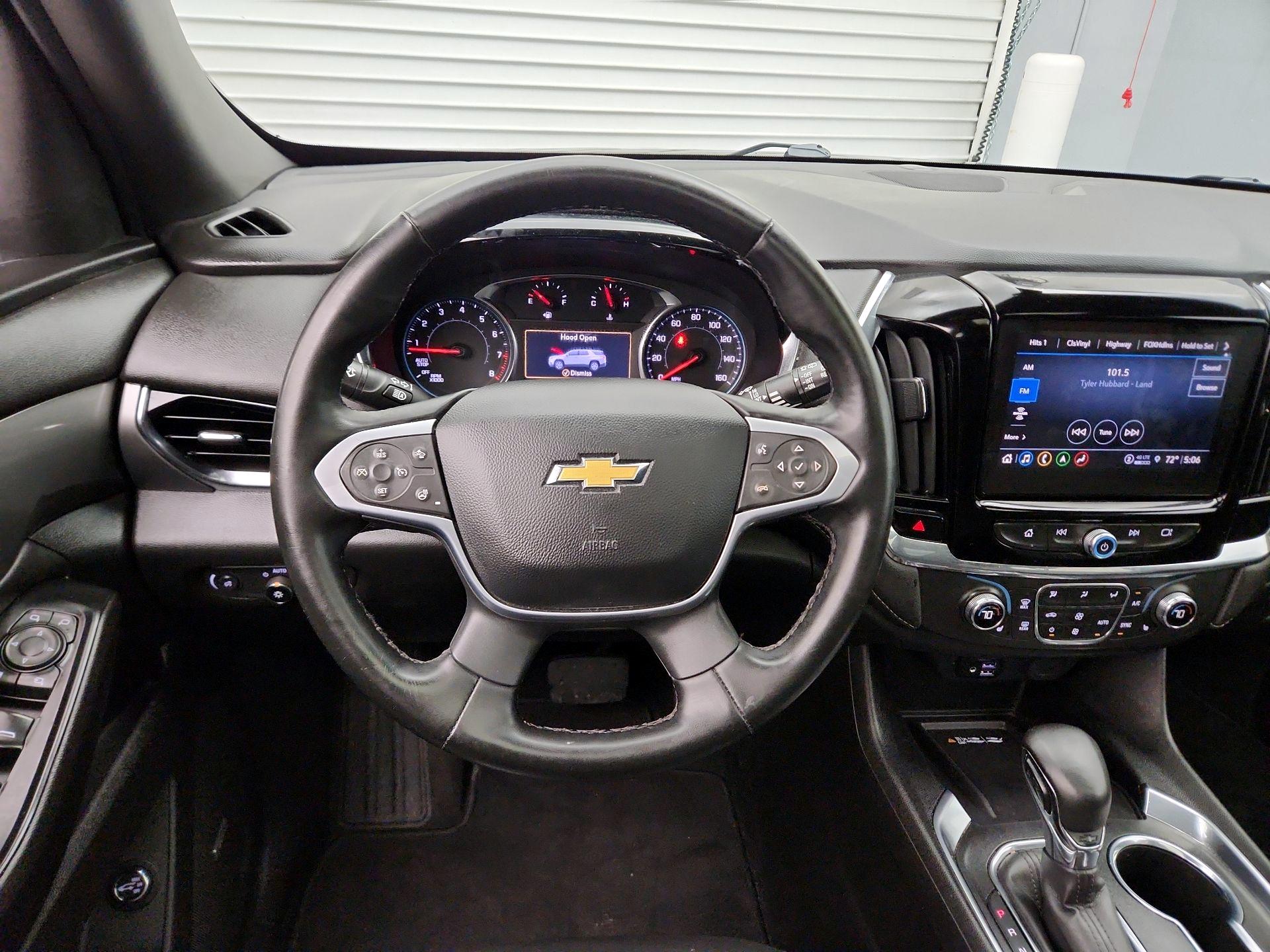 Thumbnail: 2023 Chevrolet Traverse - 10