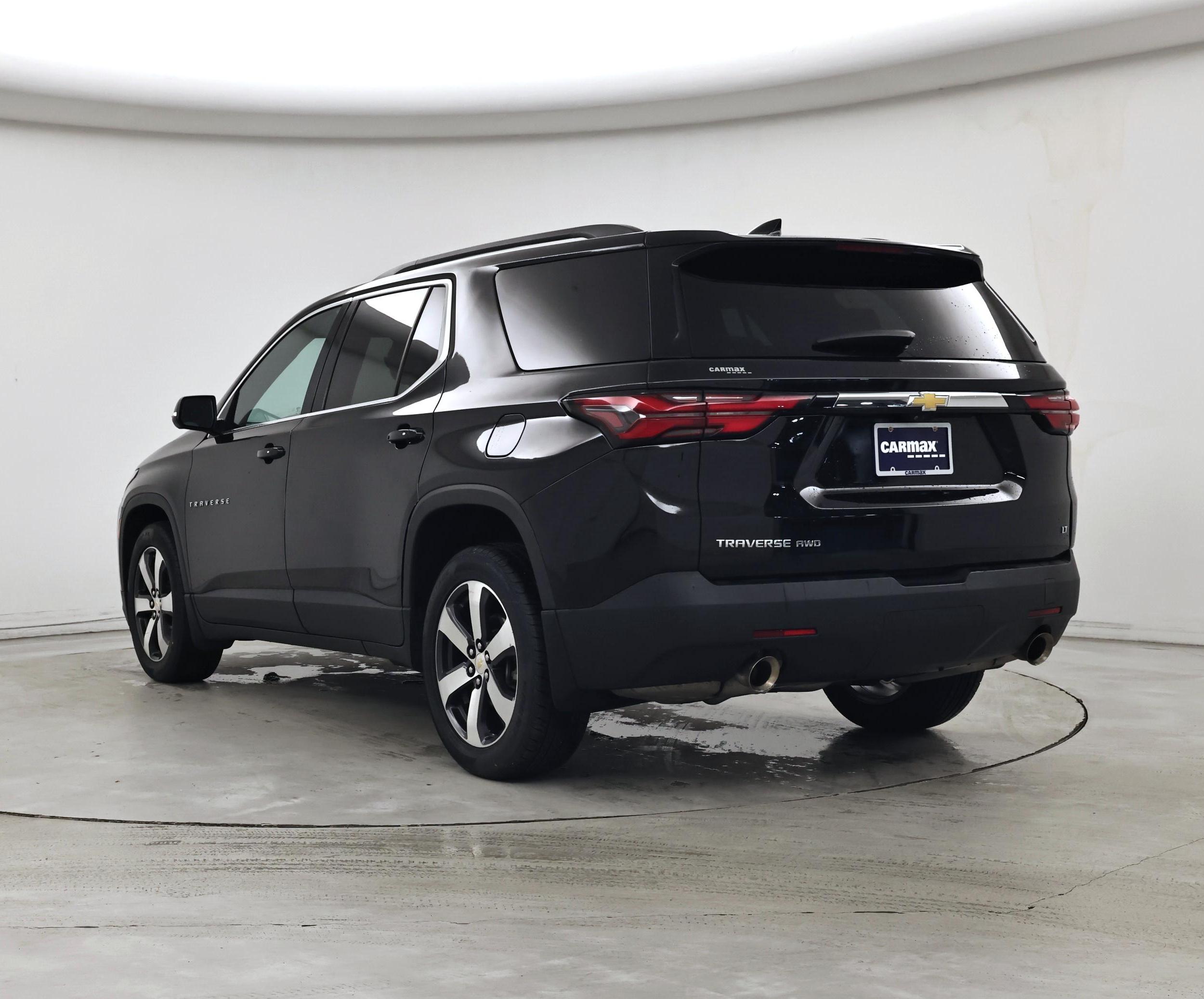 Thumbnail: 2023 Chevrolet Traverse - 2