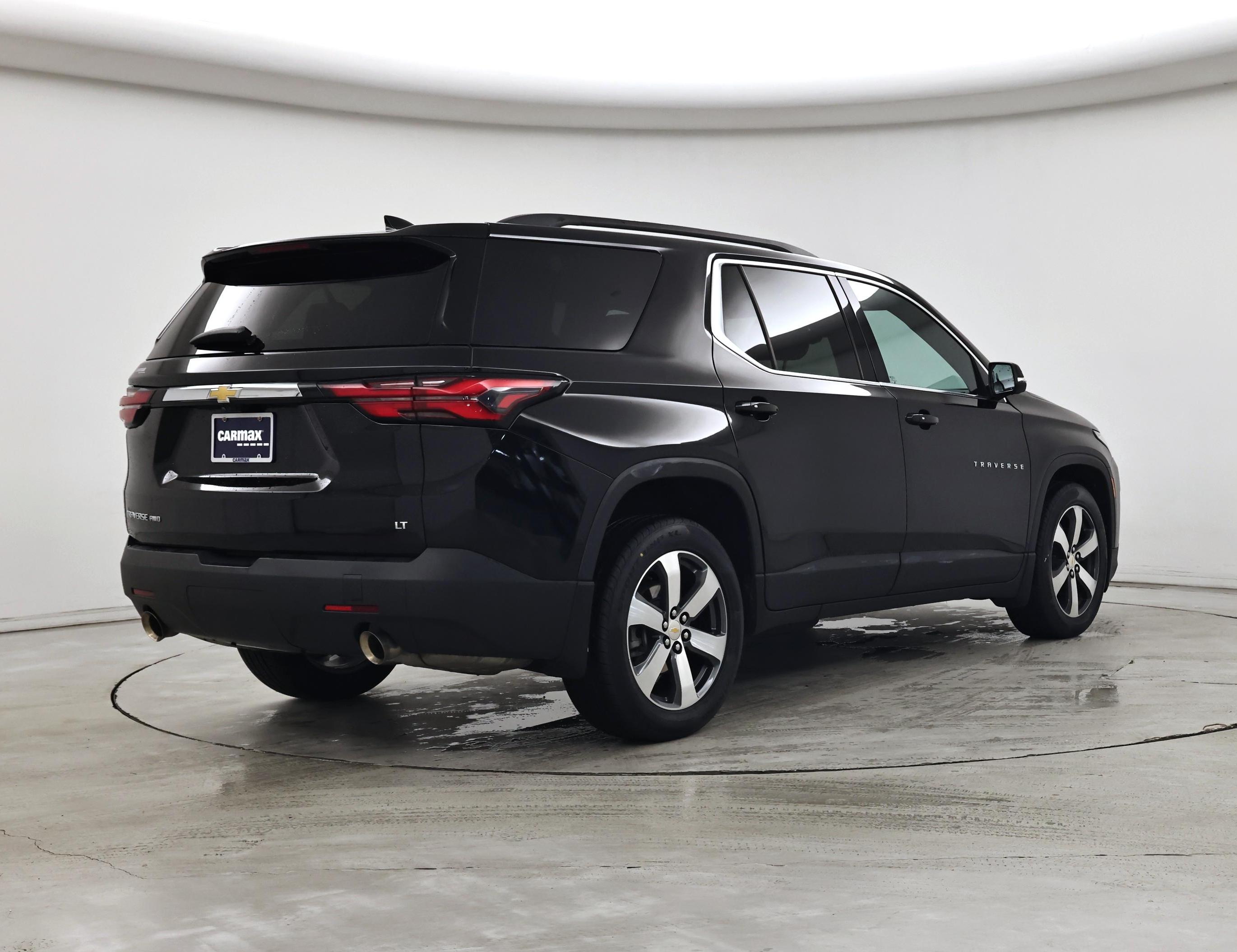 Thumbnail: 2023 Chevrolet Traverse - 8