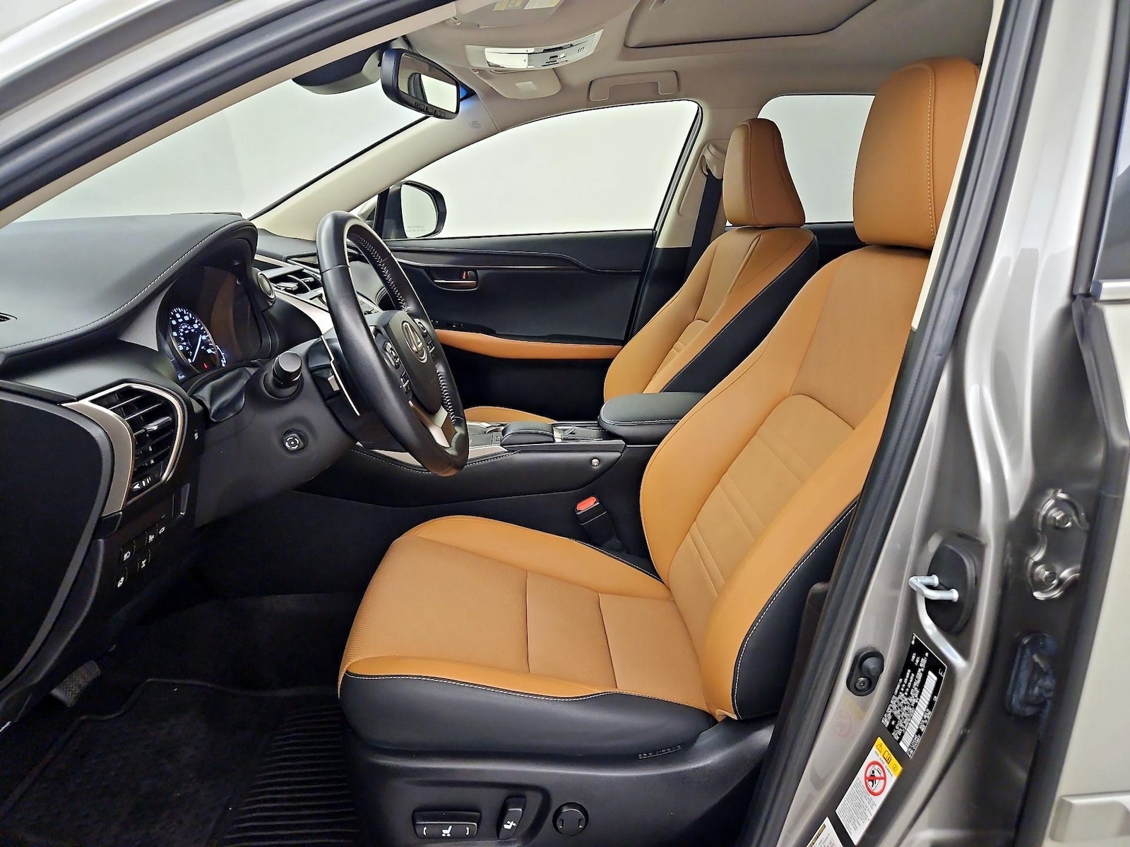 2019 Lexus NX 300 - Photo 12