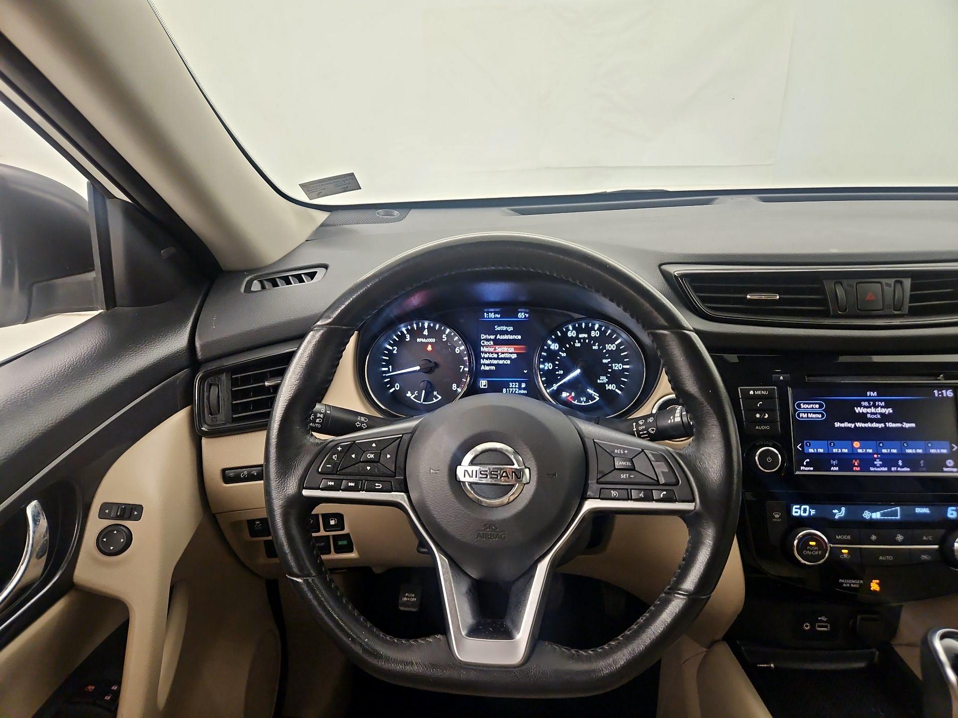 Thumbnail: 2019 Nissan Rogue - 10