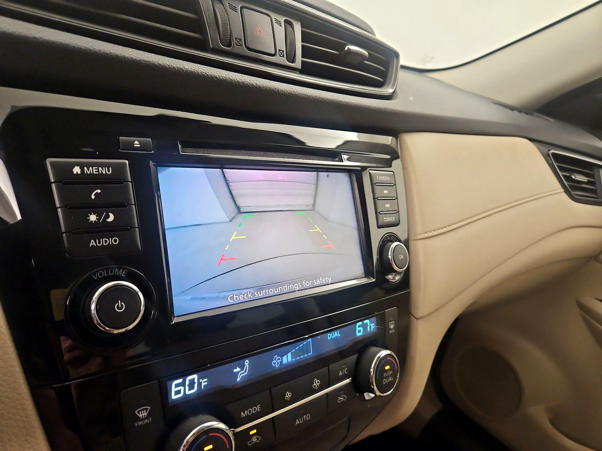 Thumbnail: 2019 Nissan Rogue - 14