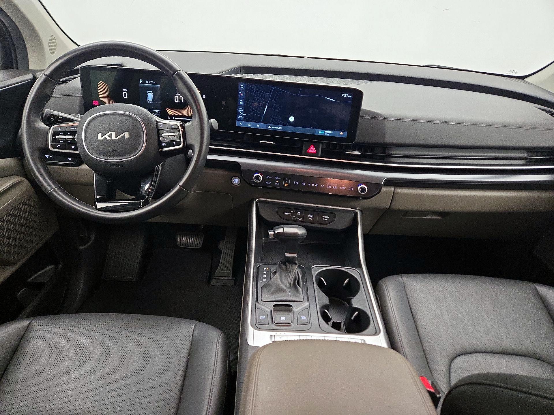 Thumbnail: 2025 Kia Carnival - 9