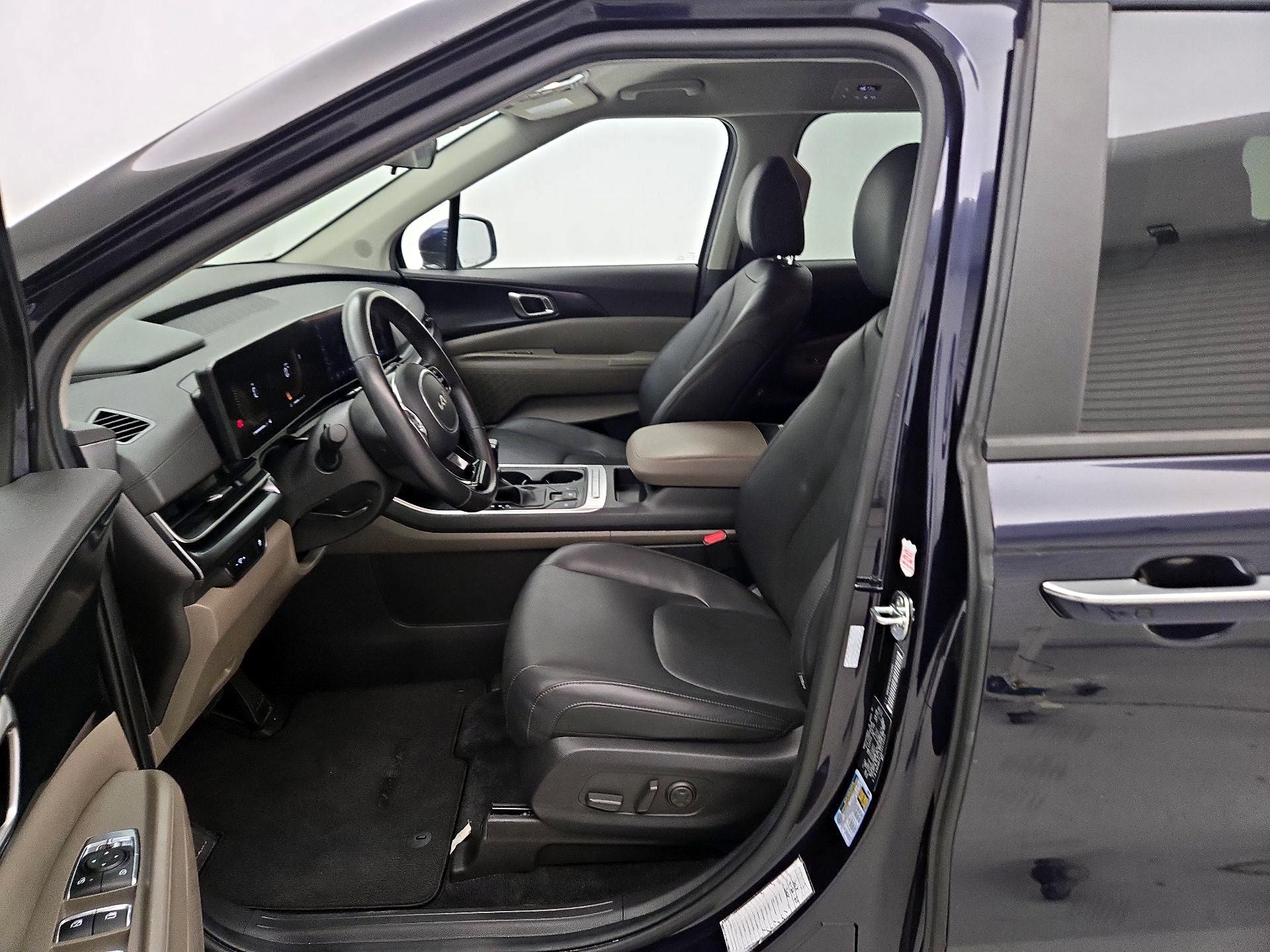 Thumbnail: 2025 Kia Carnival - 11