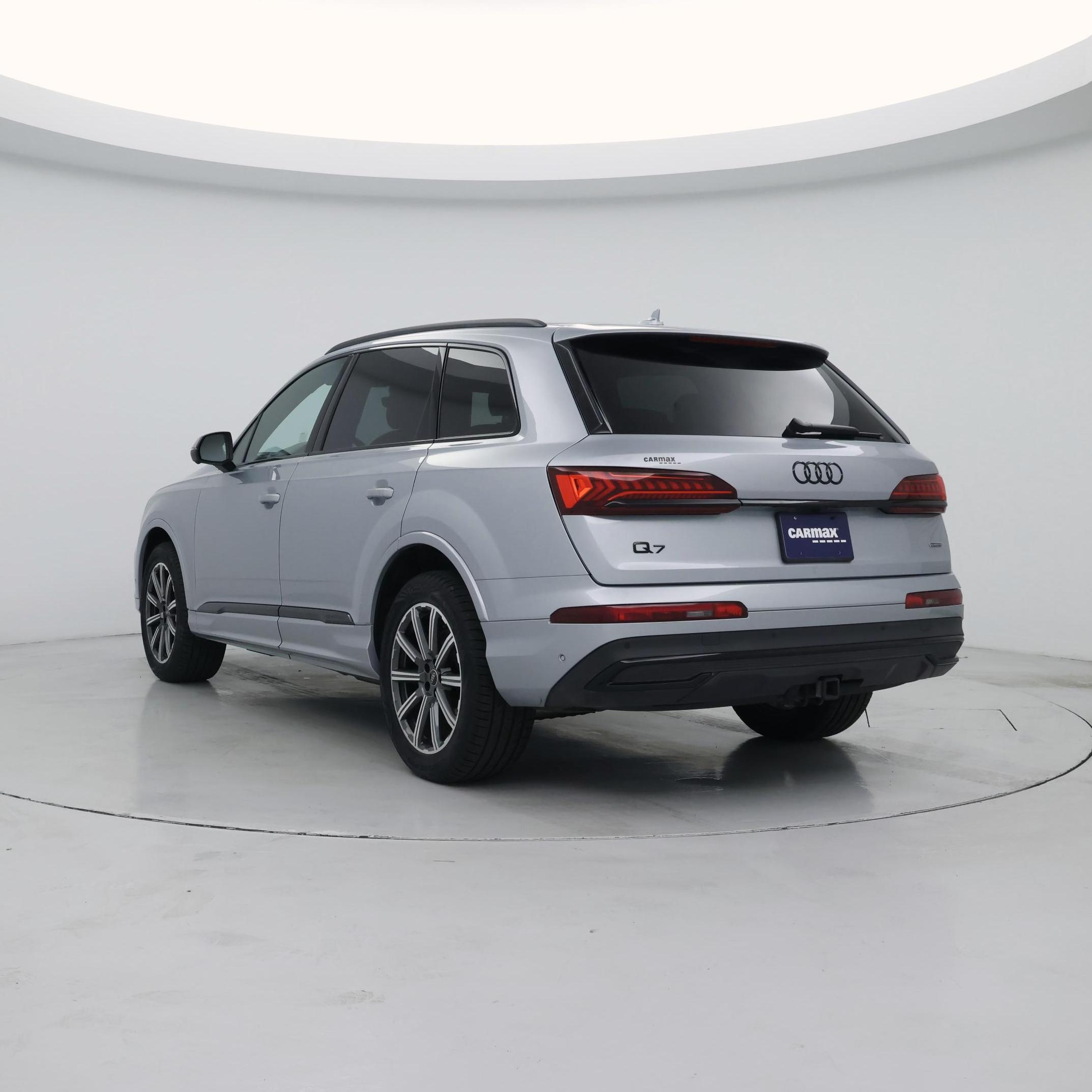Thumbnail: 2023 Audi Q7 - 2