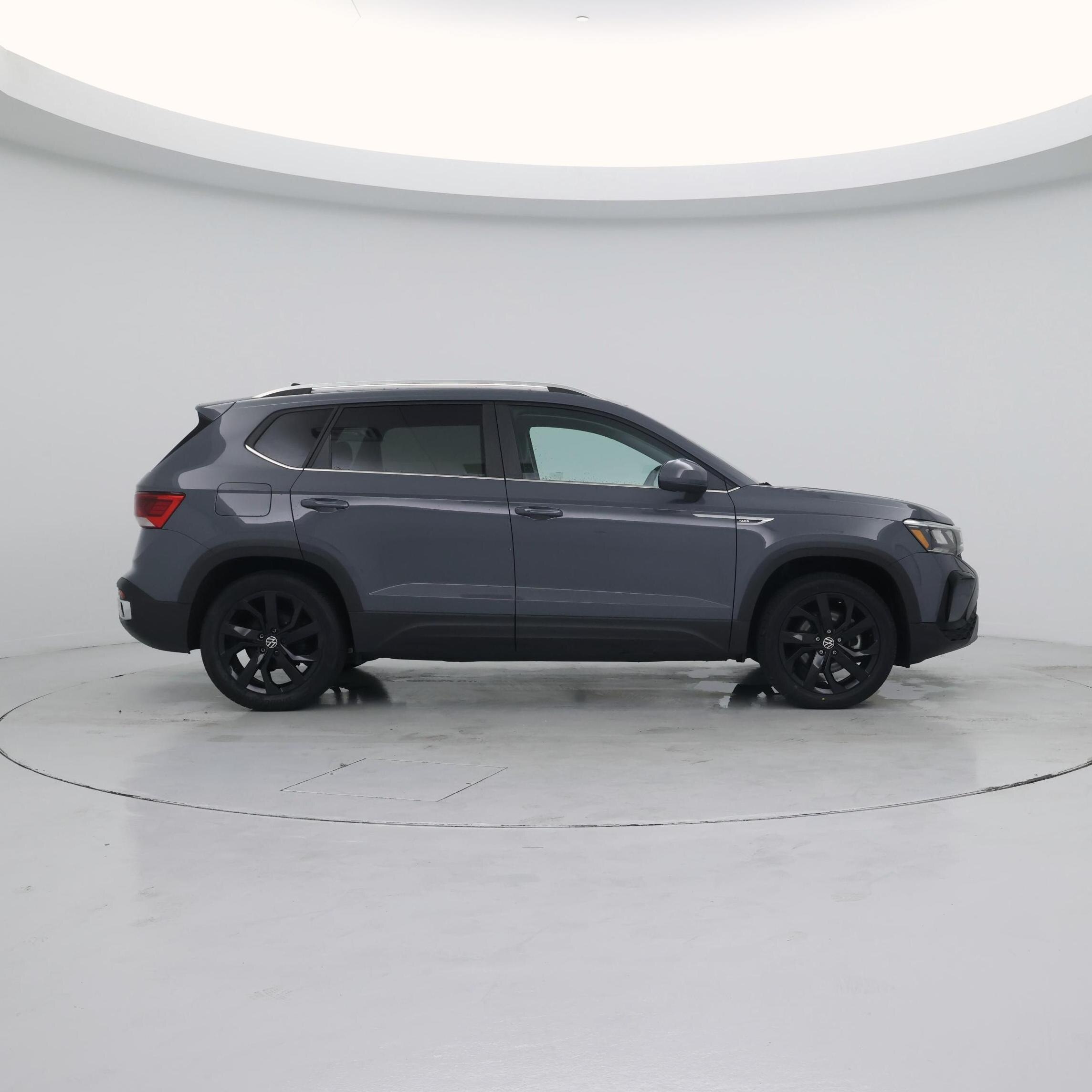 Thumbnail: 2023 Volkswagen Taos - 7