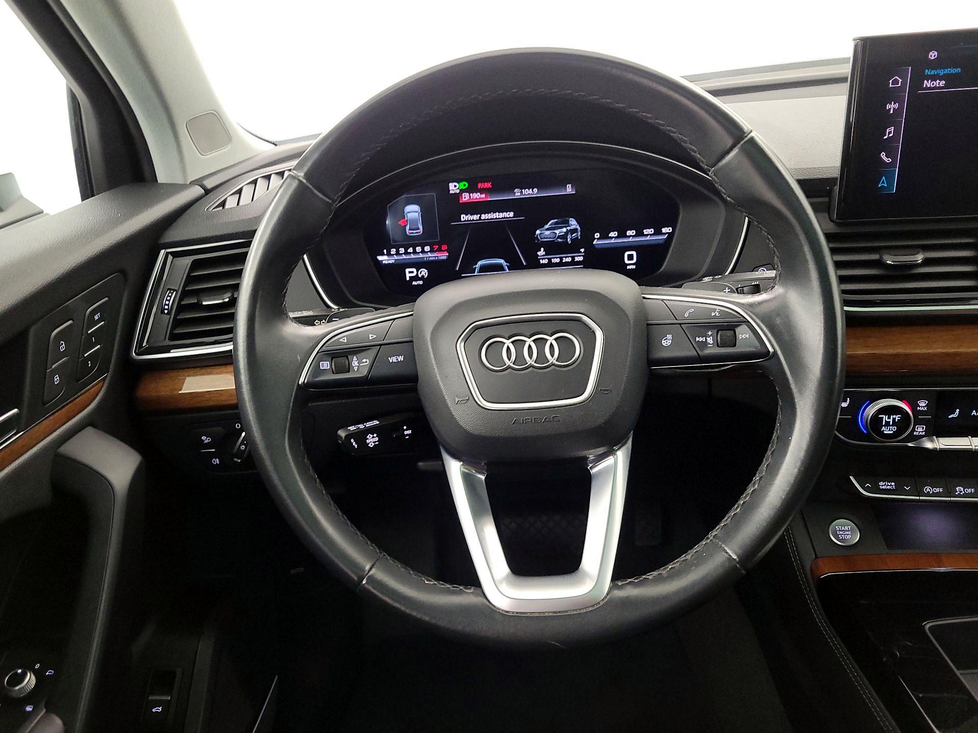 Thumbnail: 2023 Audi Q5 - 10