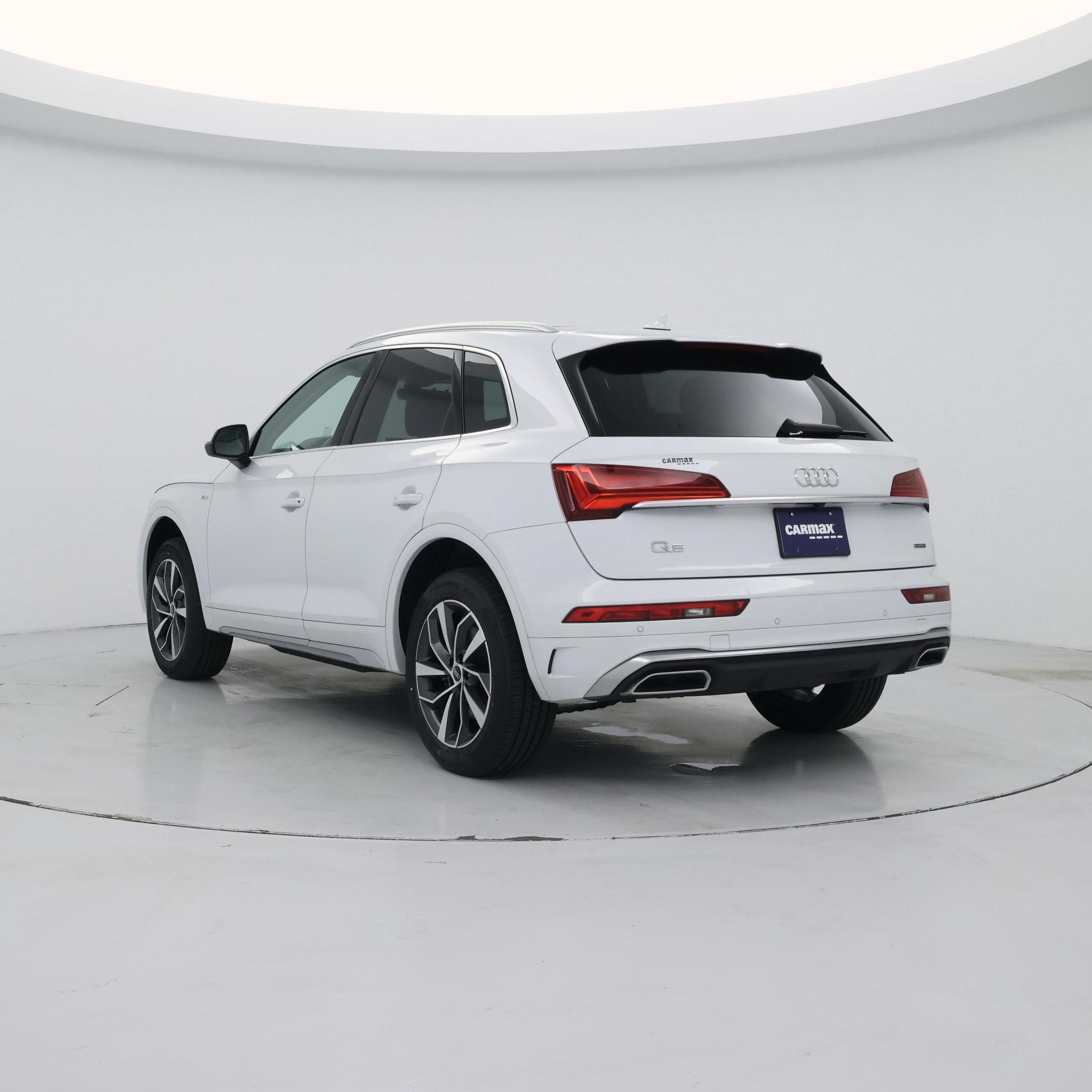 Thumbnail: 2023 Audi Q5 - 2