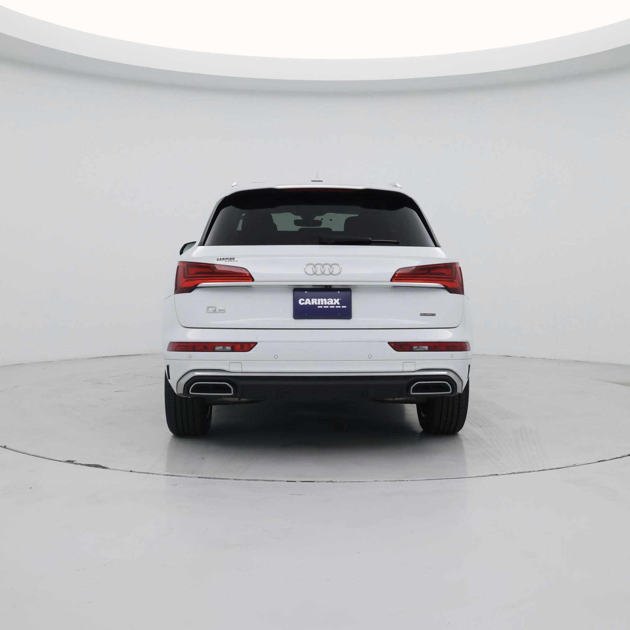 Thumbnail: 2023 Audi Q5 - 6