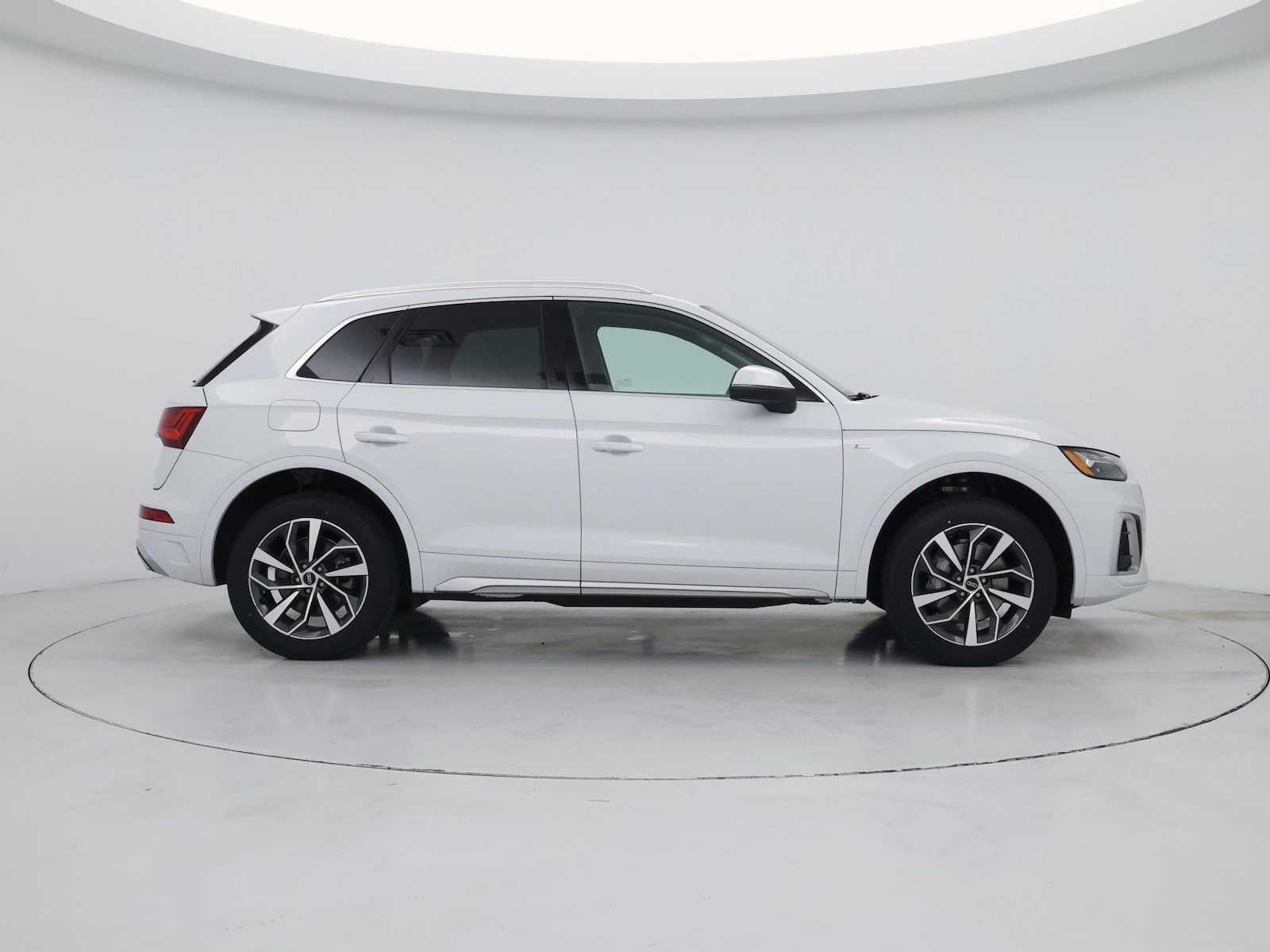 2023 Audi Q5 Premium Plus - Photo 8