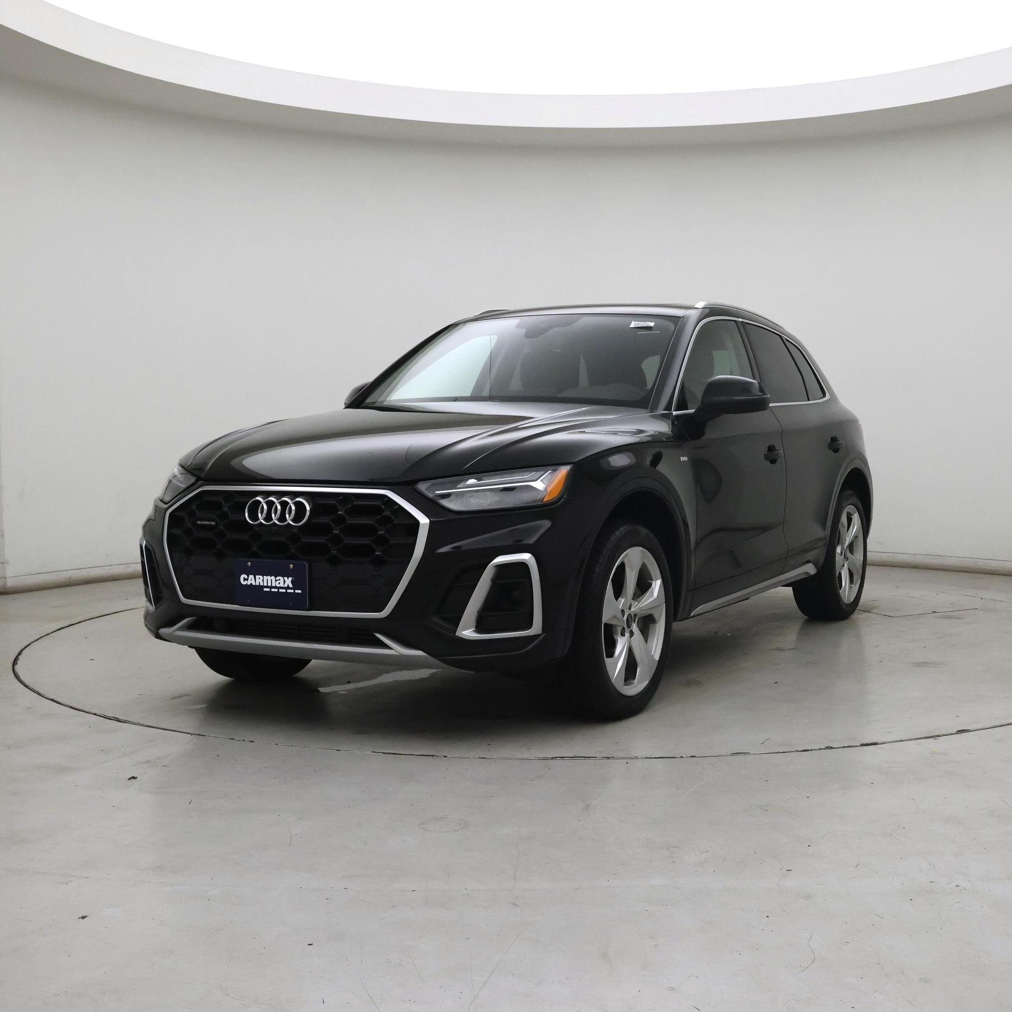 Thumbnail: 2023 Audi Q5 - 4