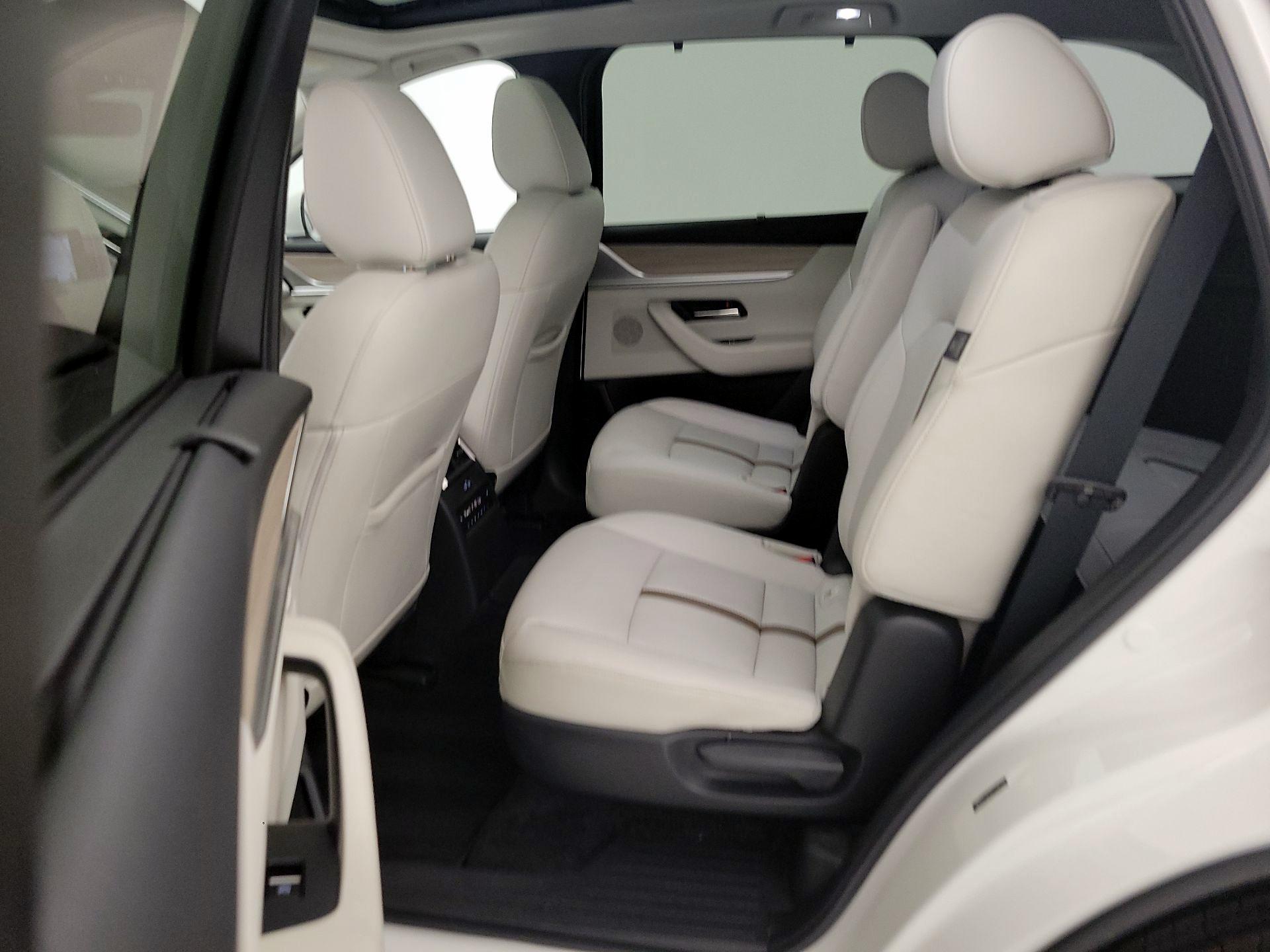 Thumbnail: 2024 Mazda CX-90 - 20