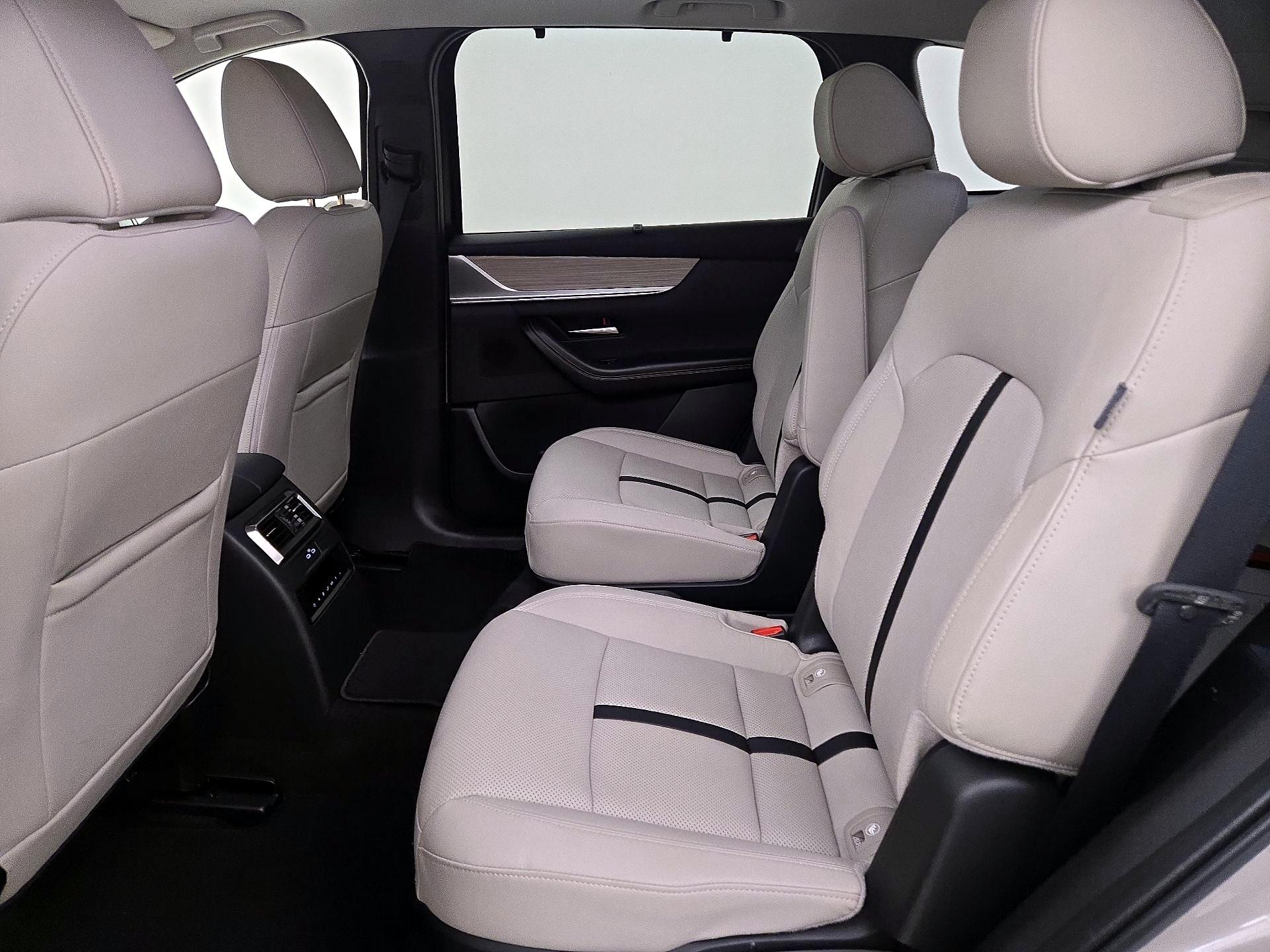 Thumbnail: 2024 Mazda CX-90 - 18