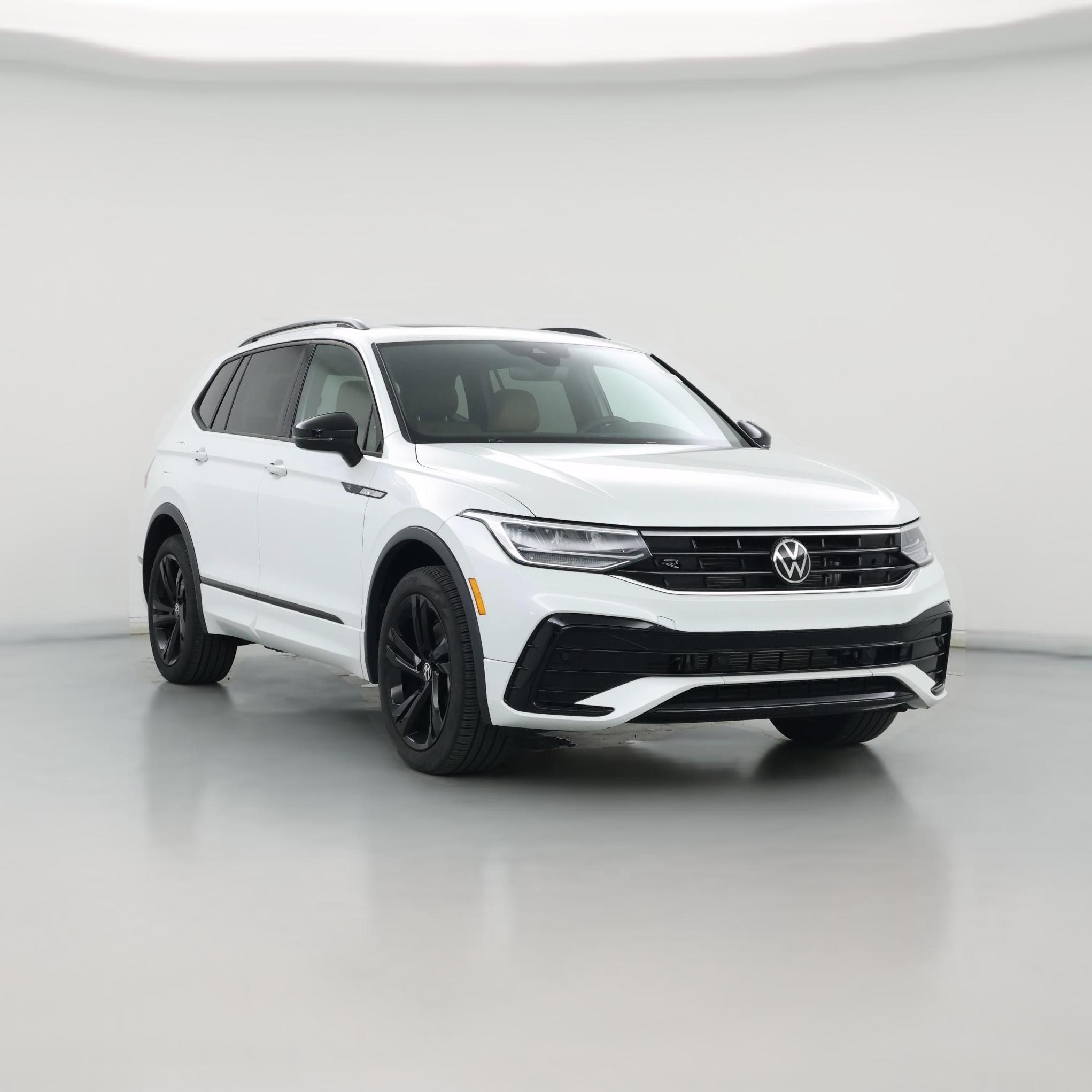 Thumbnail: 2023 Volkswagen Tiguan - 1