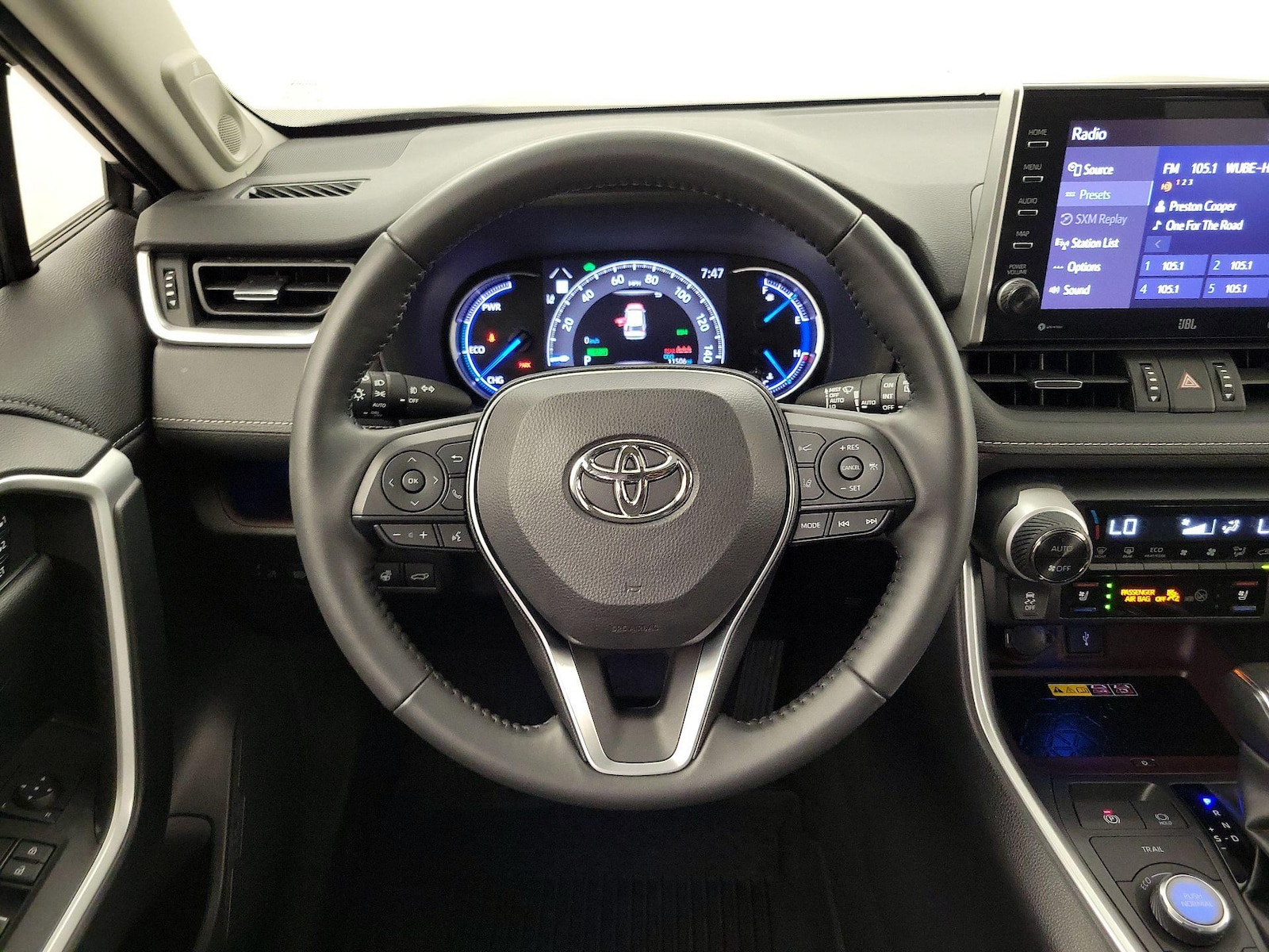 2022 Toyota RAV4 Limited - Photo 9