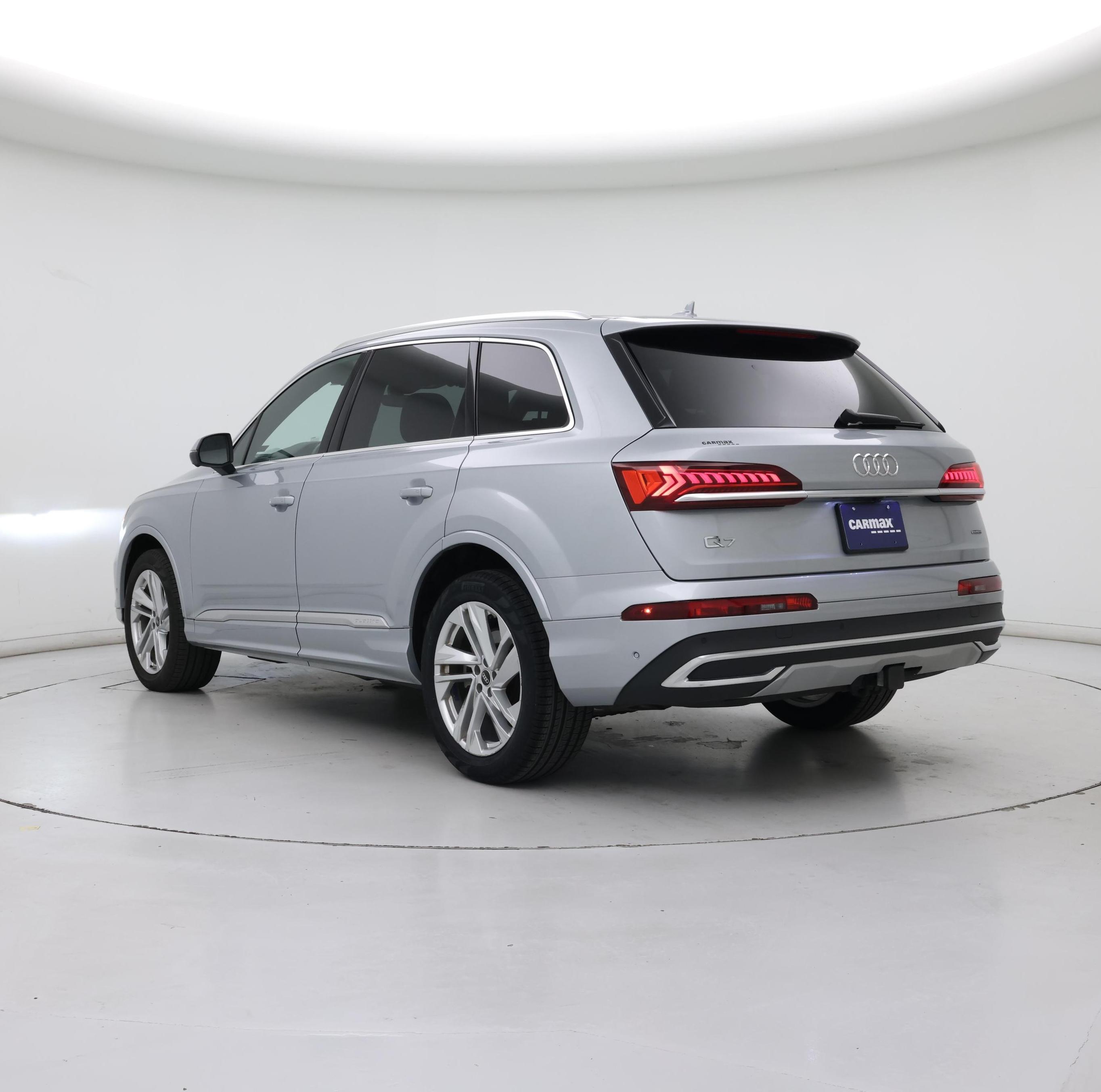 Thumbnail: 2023 Audi Q7 - 2