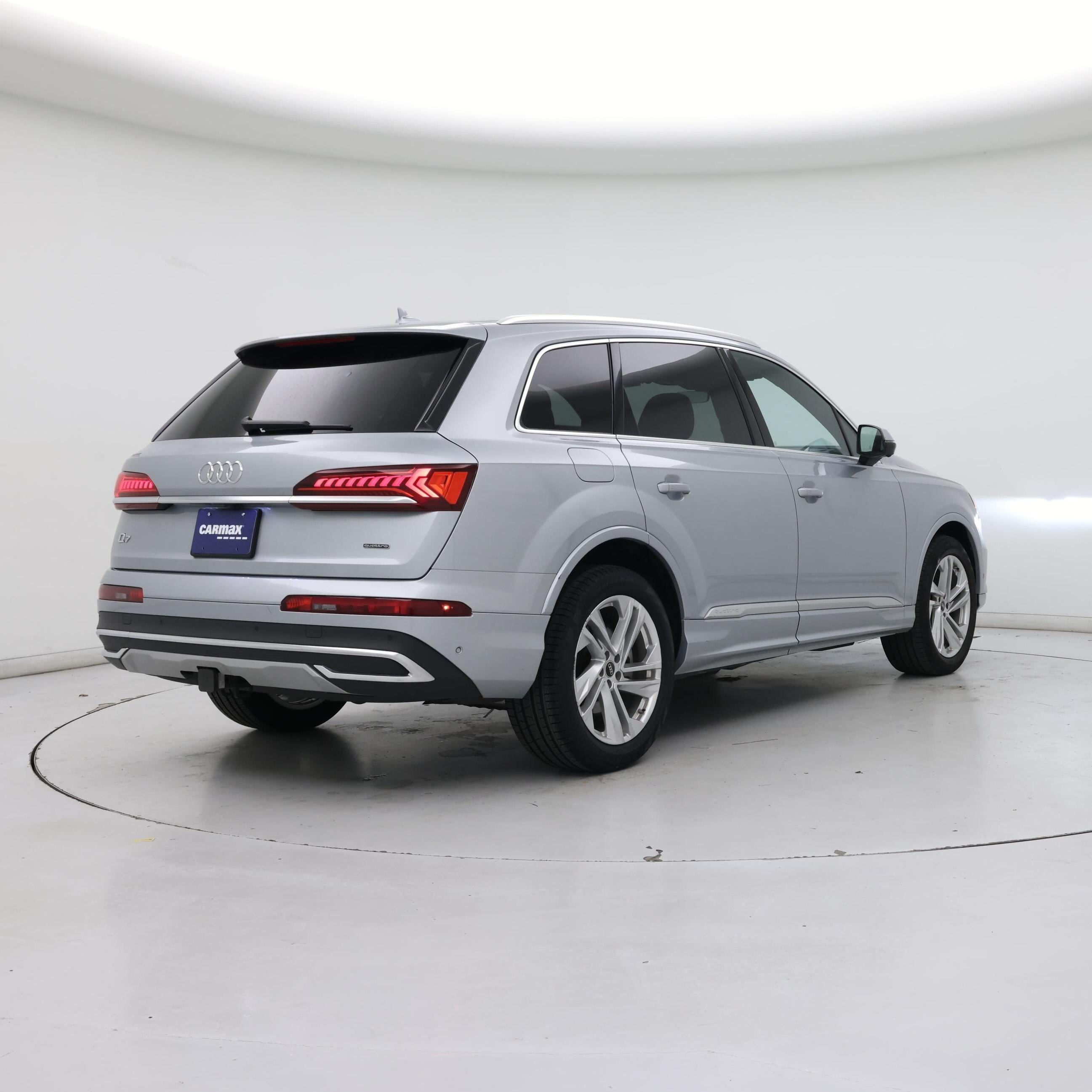 Thumbnail: 2023 Audi Q7 - 8