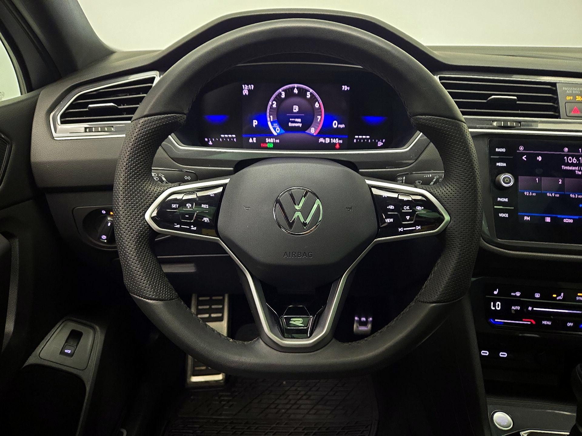 Thumbnail: 2024 Volkswagen Tiguan - 10