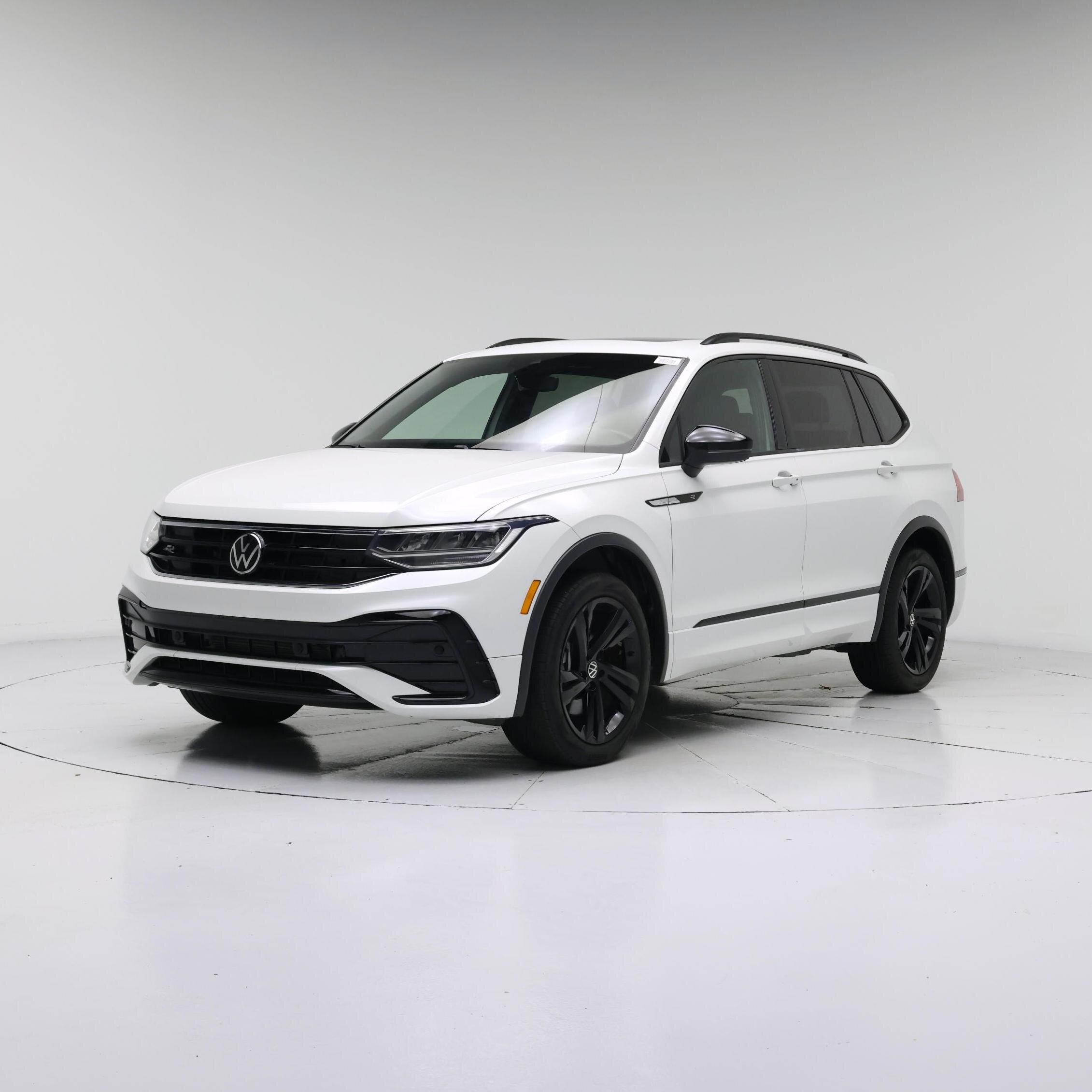 Thumbnail: 2024 Volkswagen Tiguan - 4
