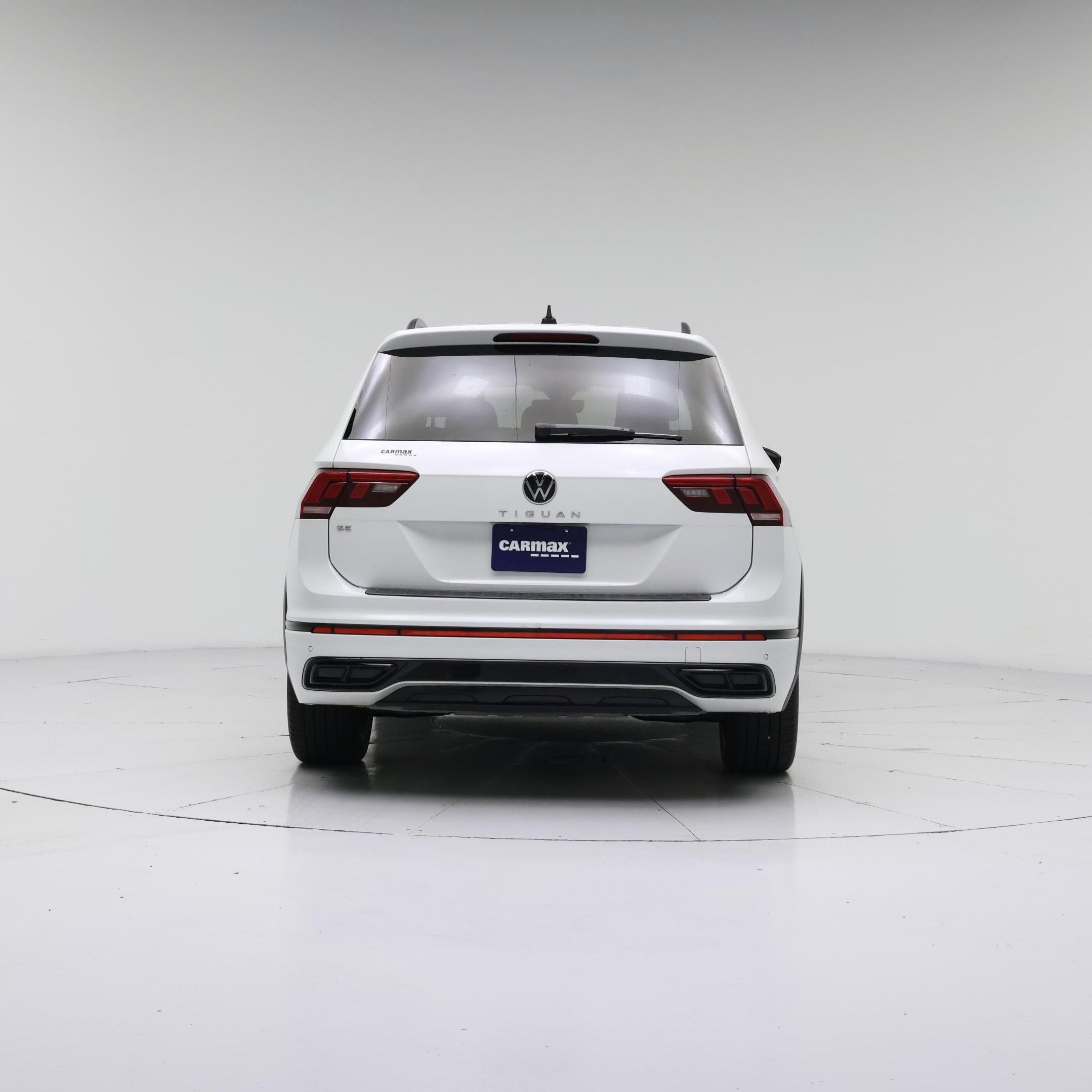 Thumbnail: 2024 Volkswagen Tiguan - 6
