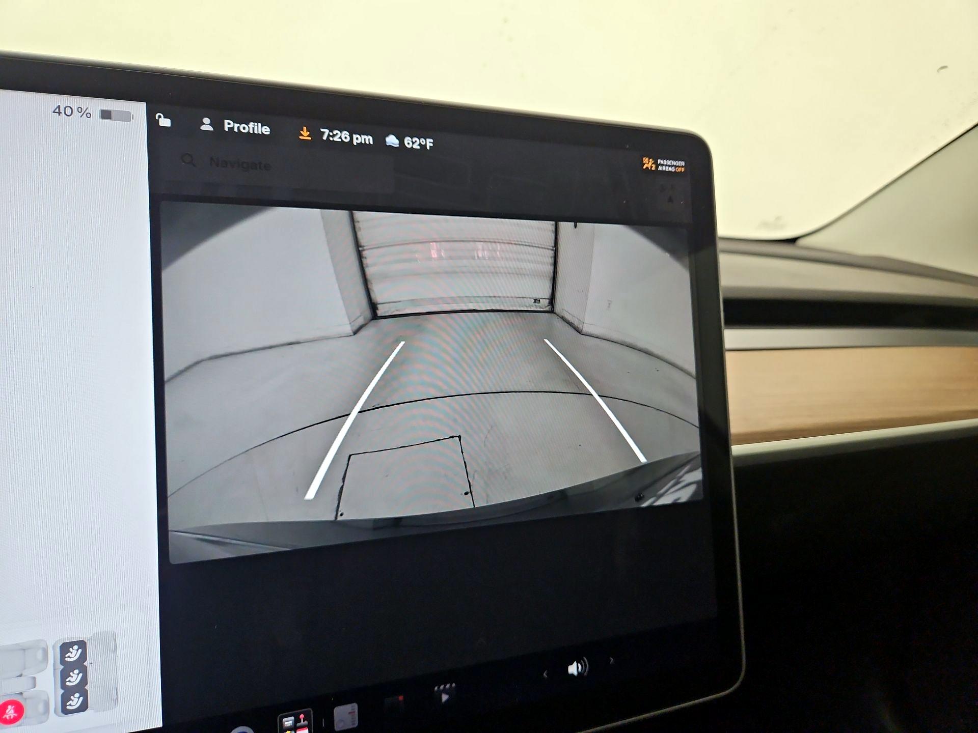Thumbnail: 2022 Tesla Model 3 - 14