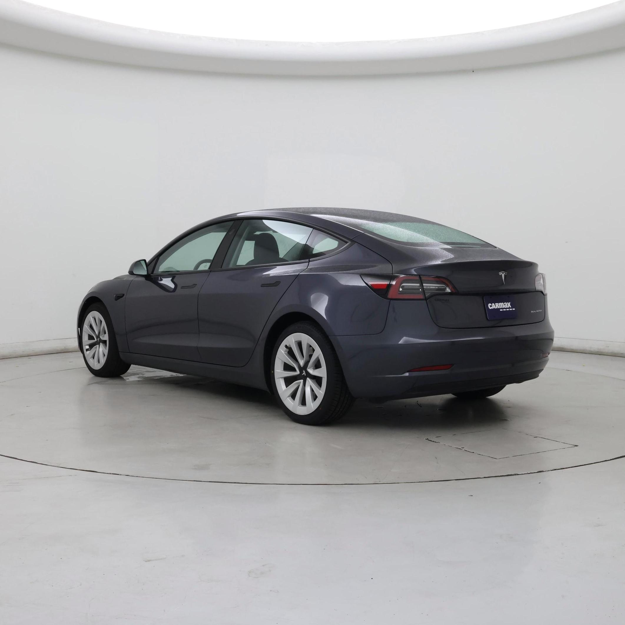 Thumbnail: 2022 Tesla Model 3 - 2