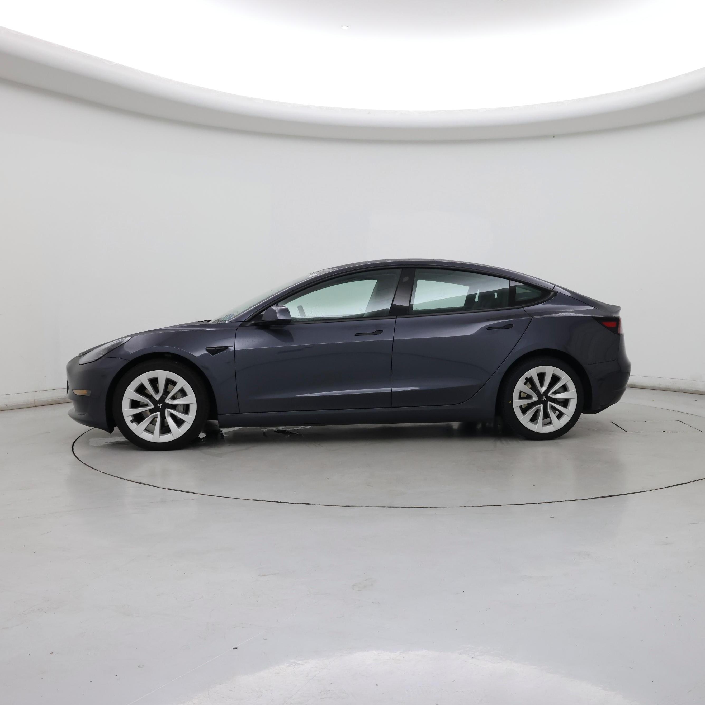 Thumbnail: 2022 Tesla Model 3 - 3