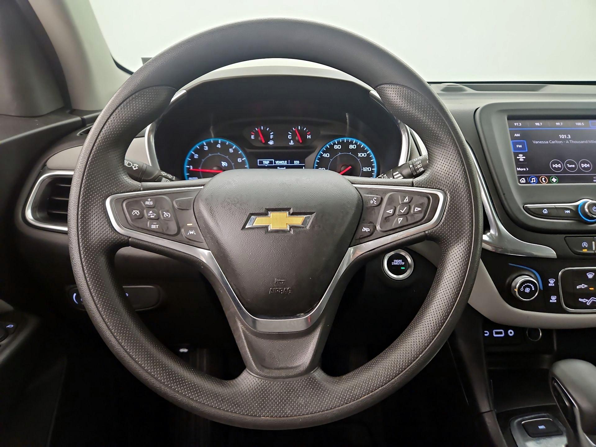 Thumbnail: 2022 Chevrolet Equinox - 10