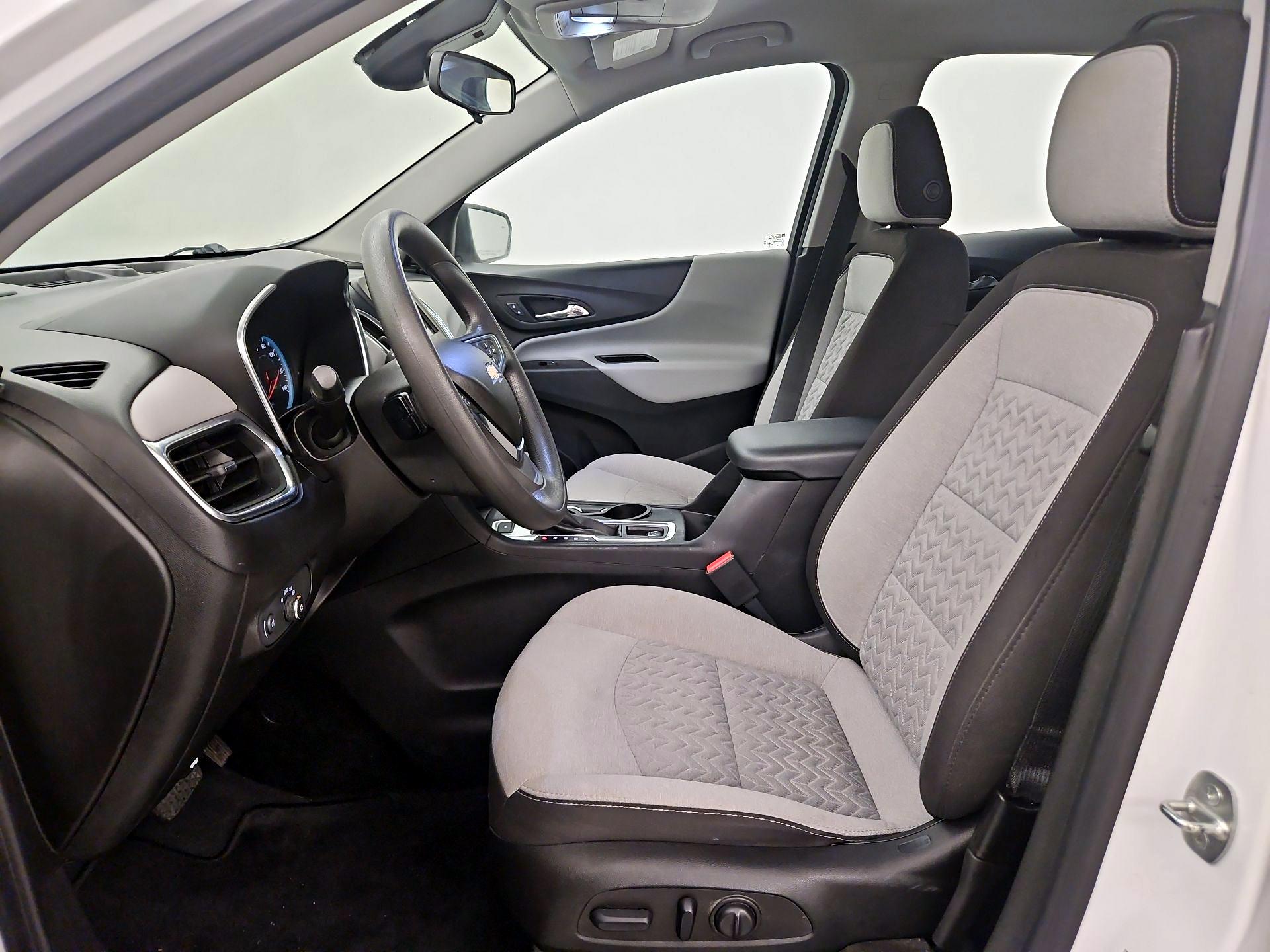 Thumbnail: 2022 Chevrolet Equinox - 11