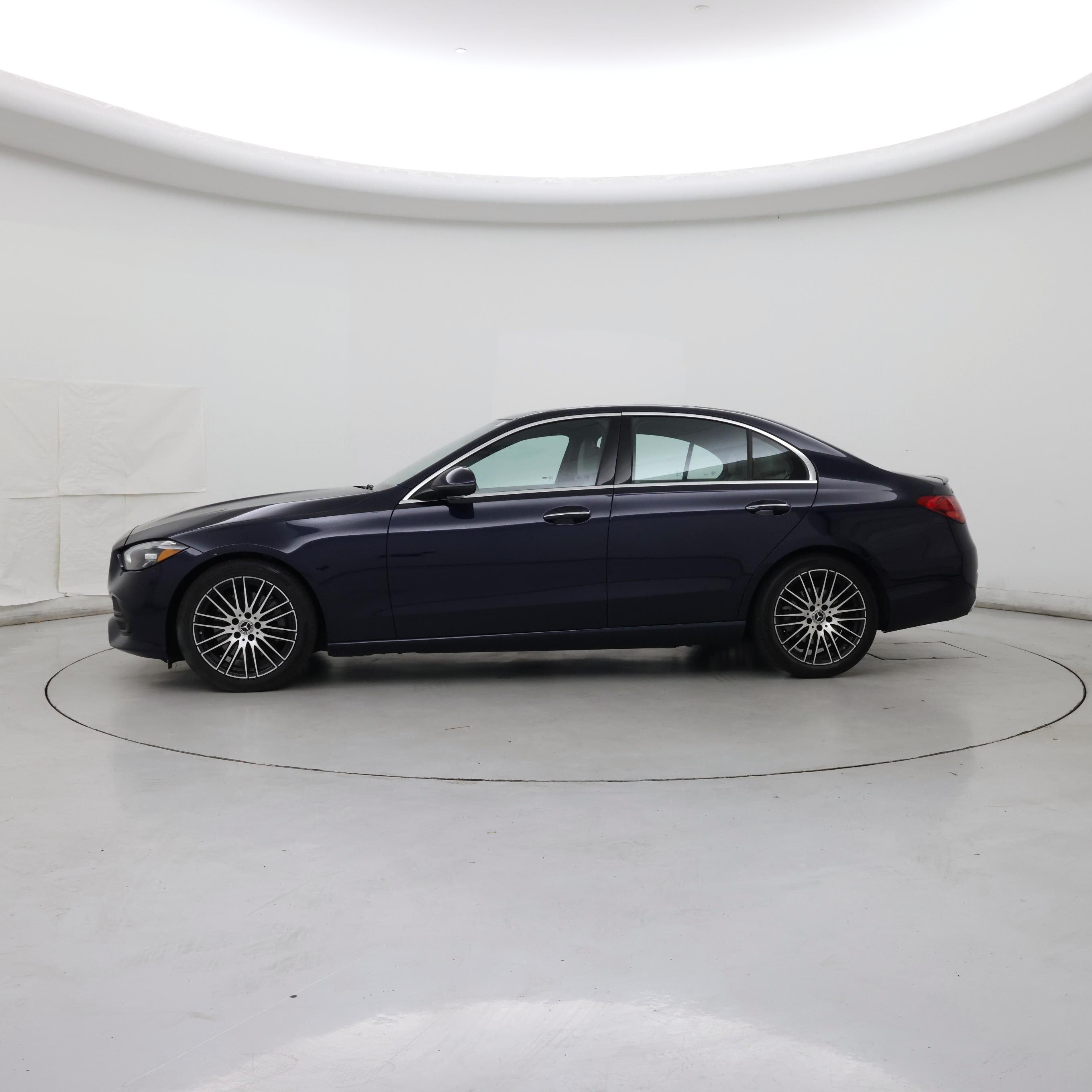 Thumbnail: 2023 Mercedes-Benz C-Class - 3