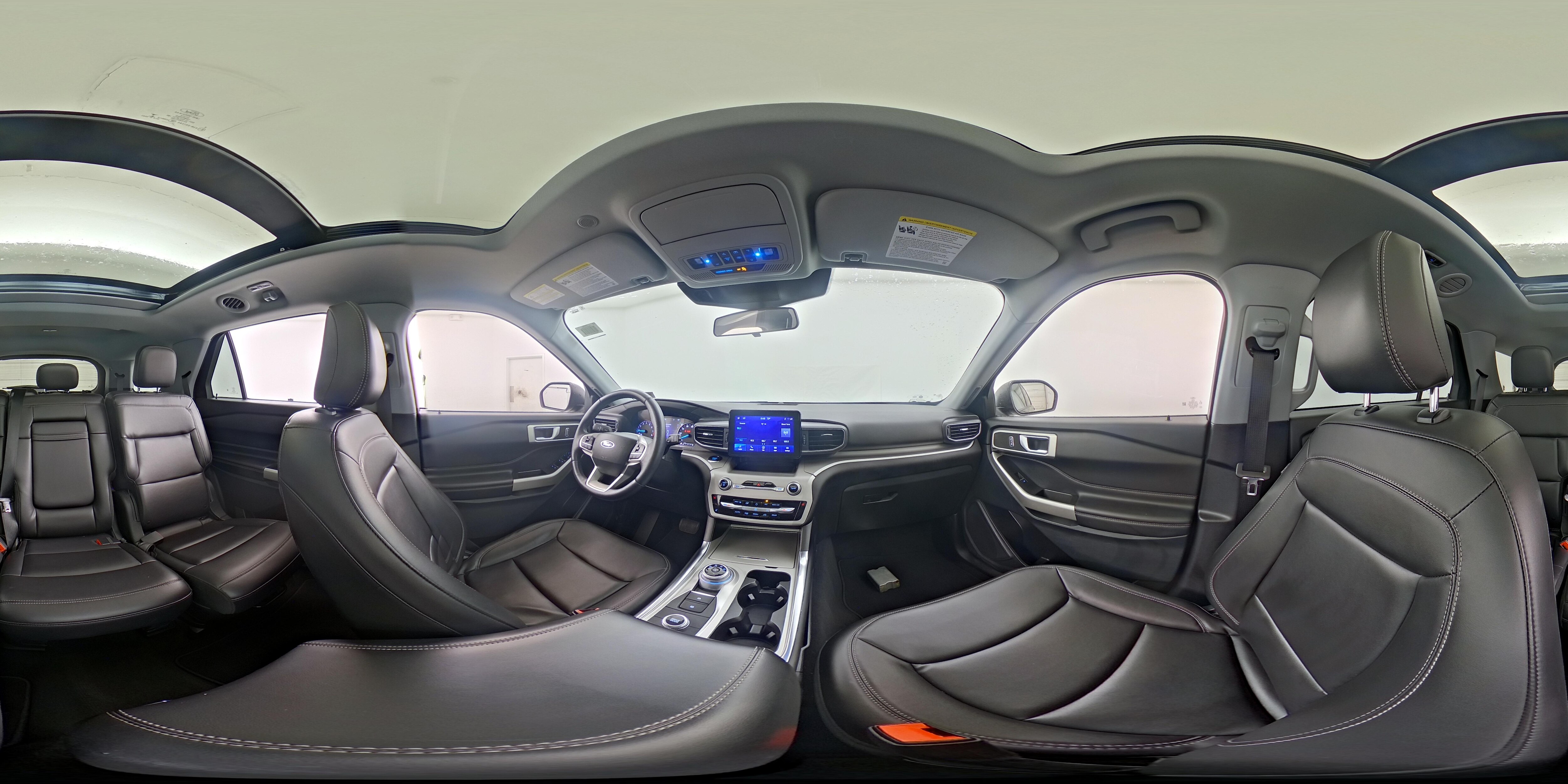 2022 Ford Explorer XLT - Photo 28