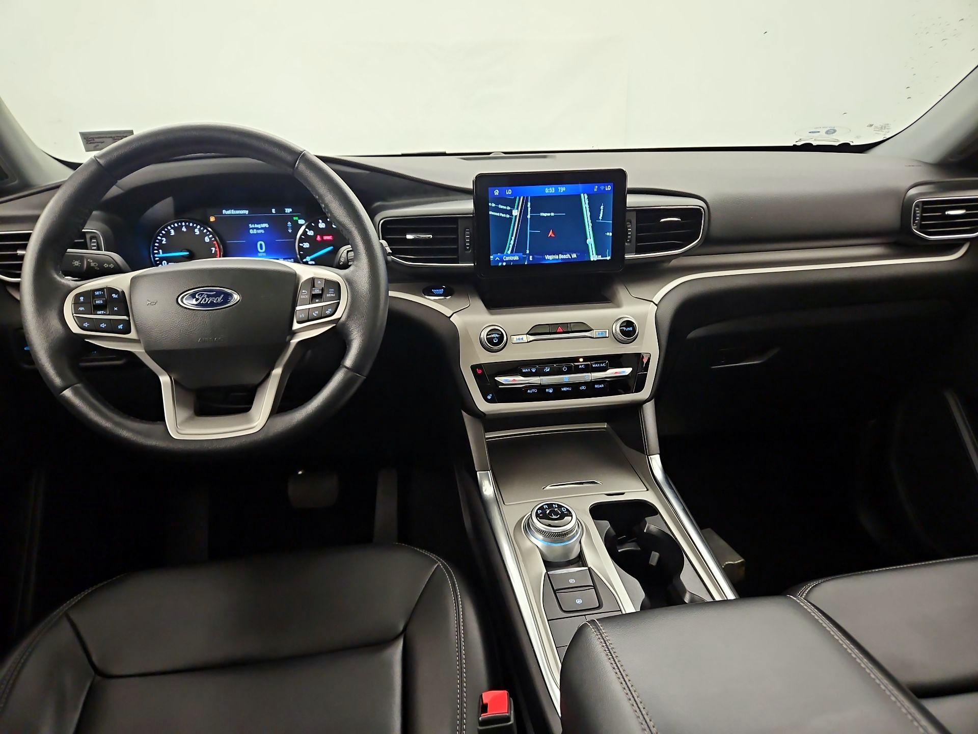Thumbnail: 2022 Ford Explorer - 9