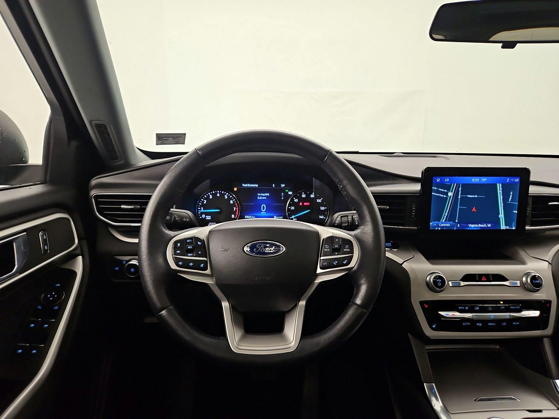 Thumbnail: 2022 Ford Explorer - 10
