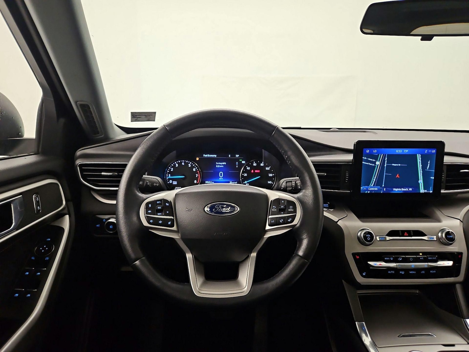 2022 Ford Explorer XLT - Photo 11