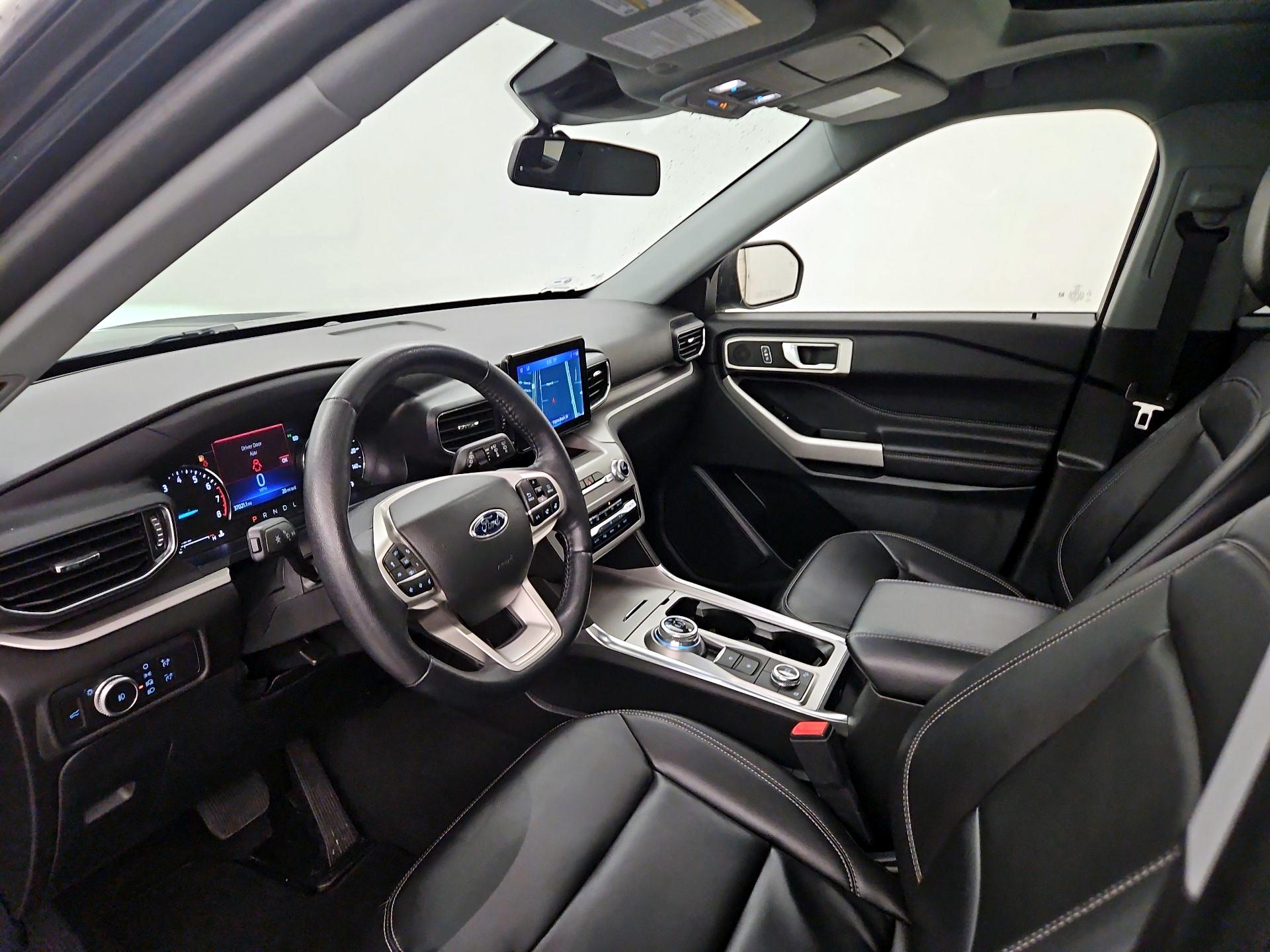 Thumbnail: 2022 Ford Explorer - 11