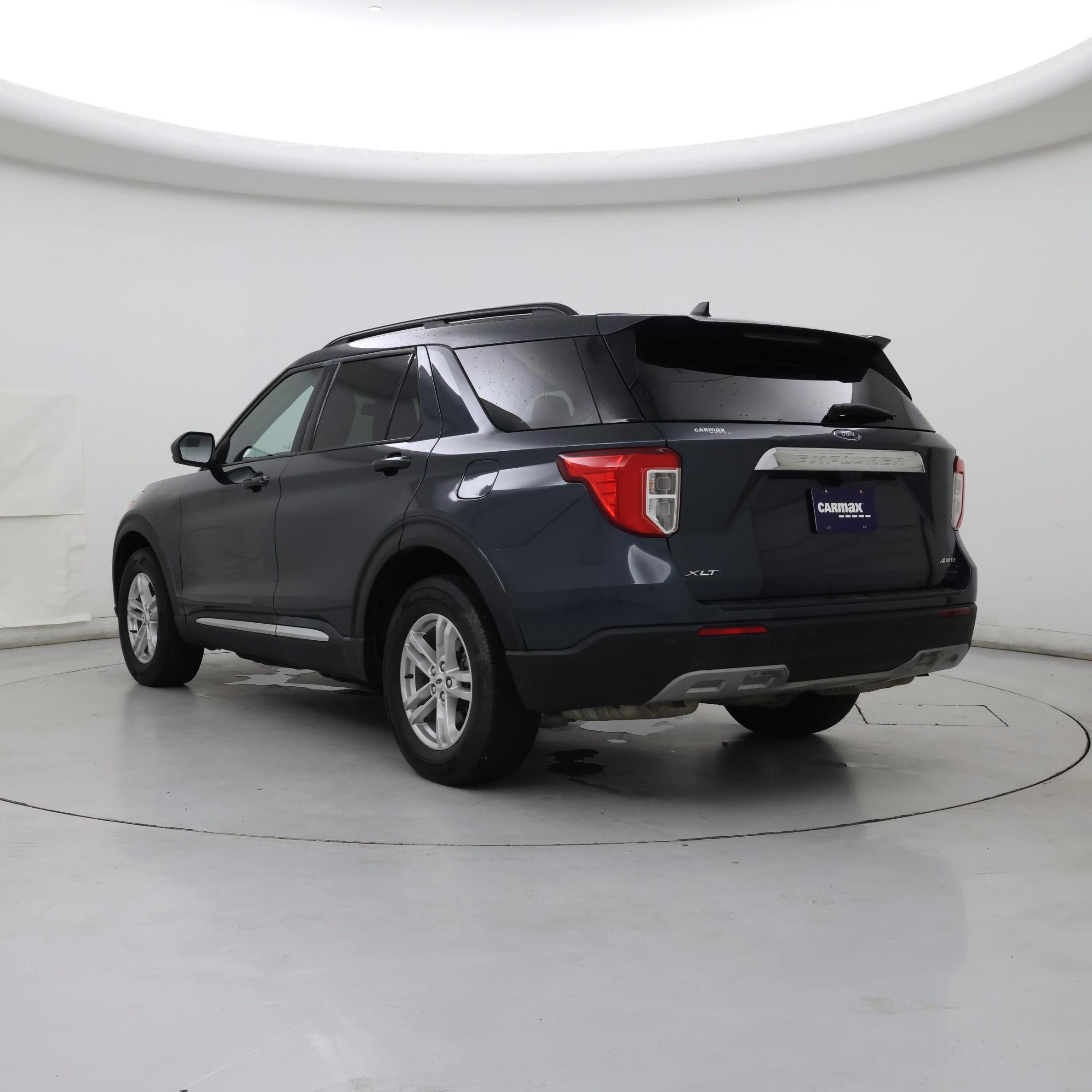 Thumbnail: 2022 Ford Explorer - 2