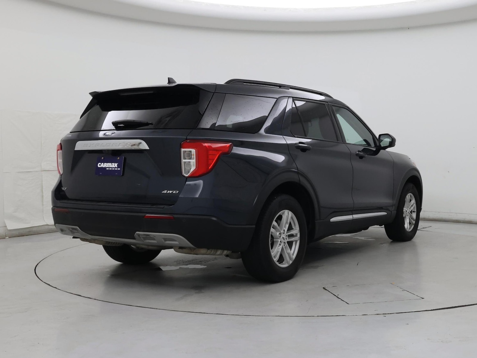 2022 Ford Explorer XLT - Photo 9