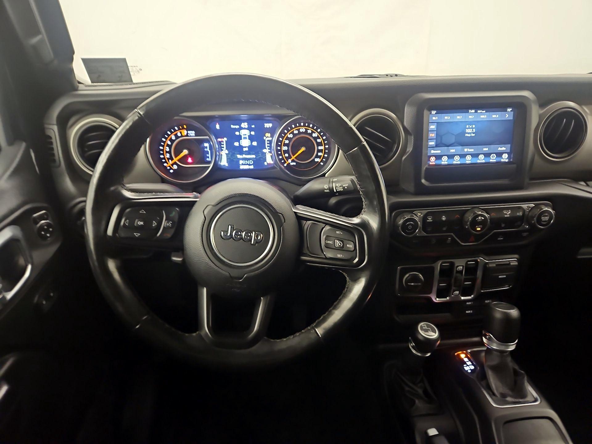 Thumbnail: 2021 Jeep Gladiator - 10