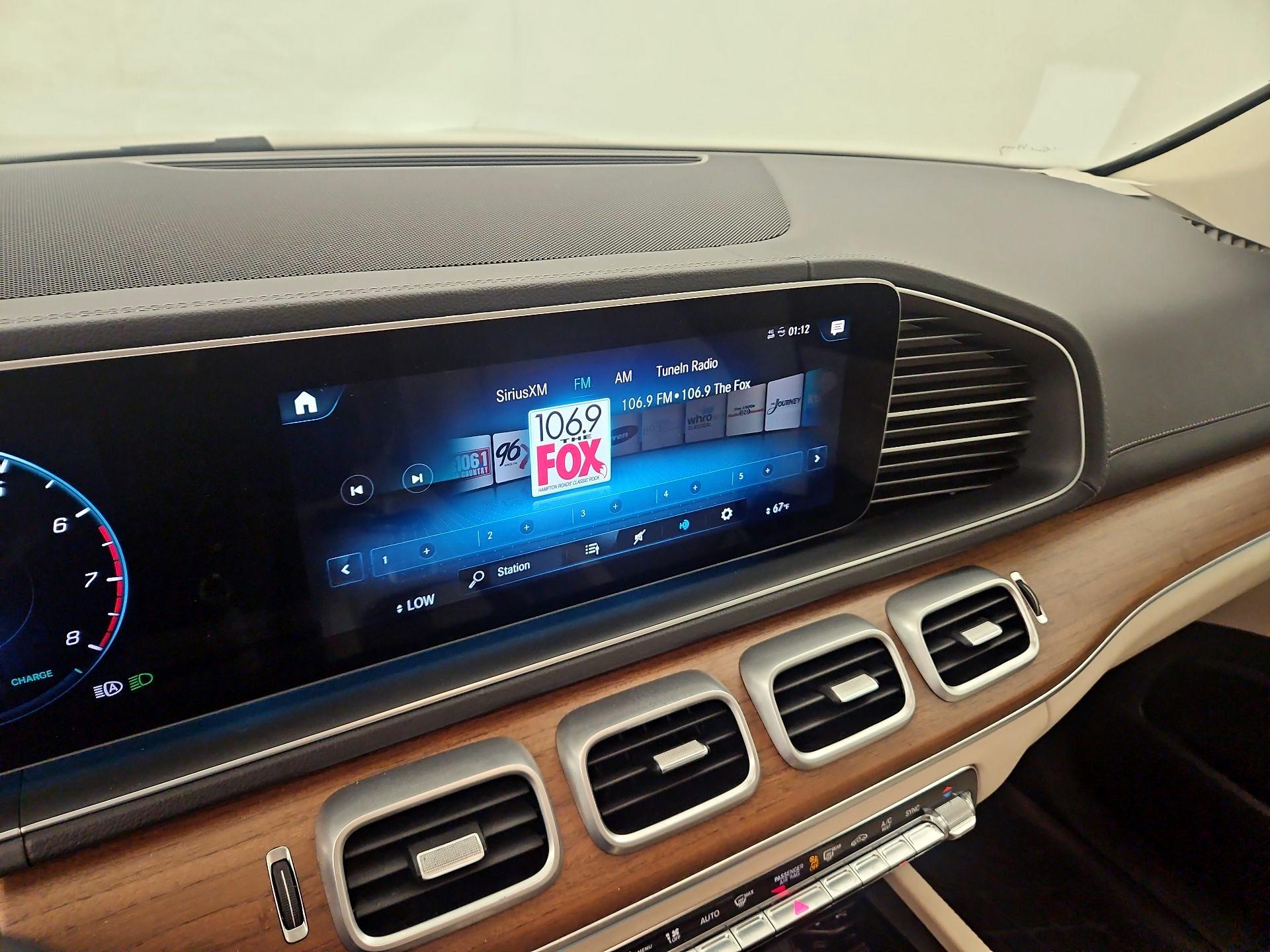 Thumbnail: 2023 Mercedes-Benz GLS - 16