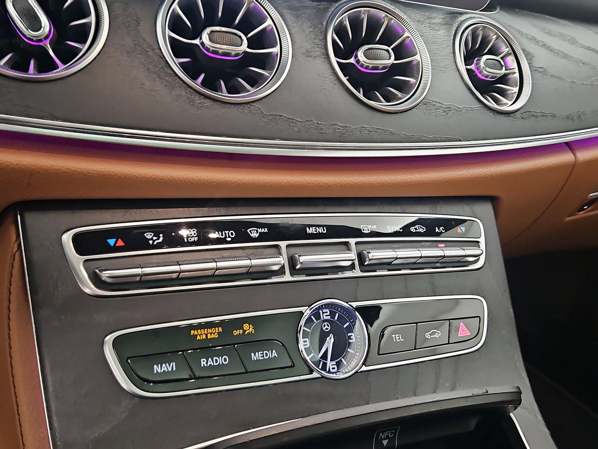 Thumbnail: 2020 Mercedes-Benz E-Class - 17