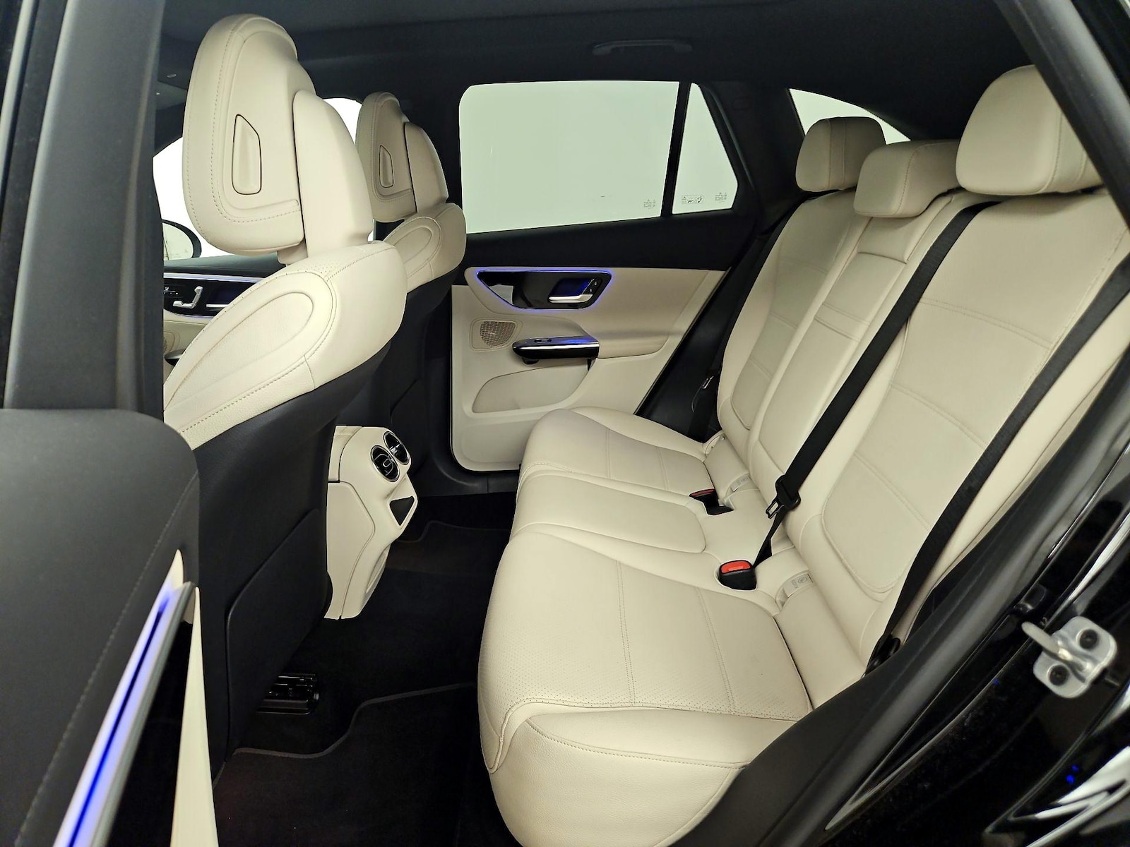 2024 Mercedes-Benz GLC GLC300 - Photo 21