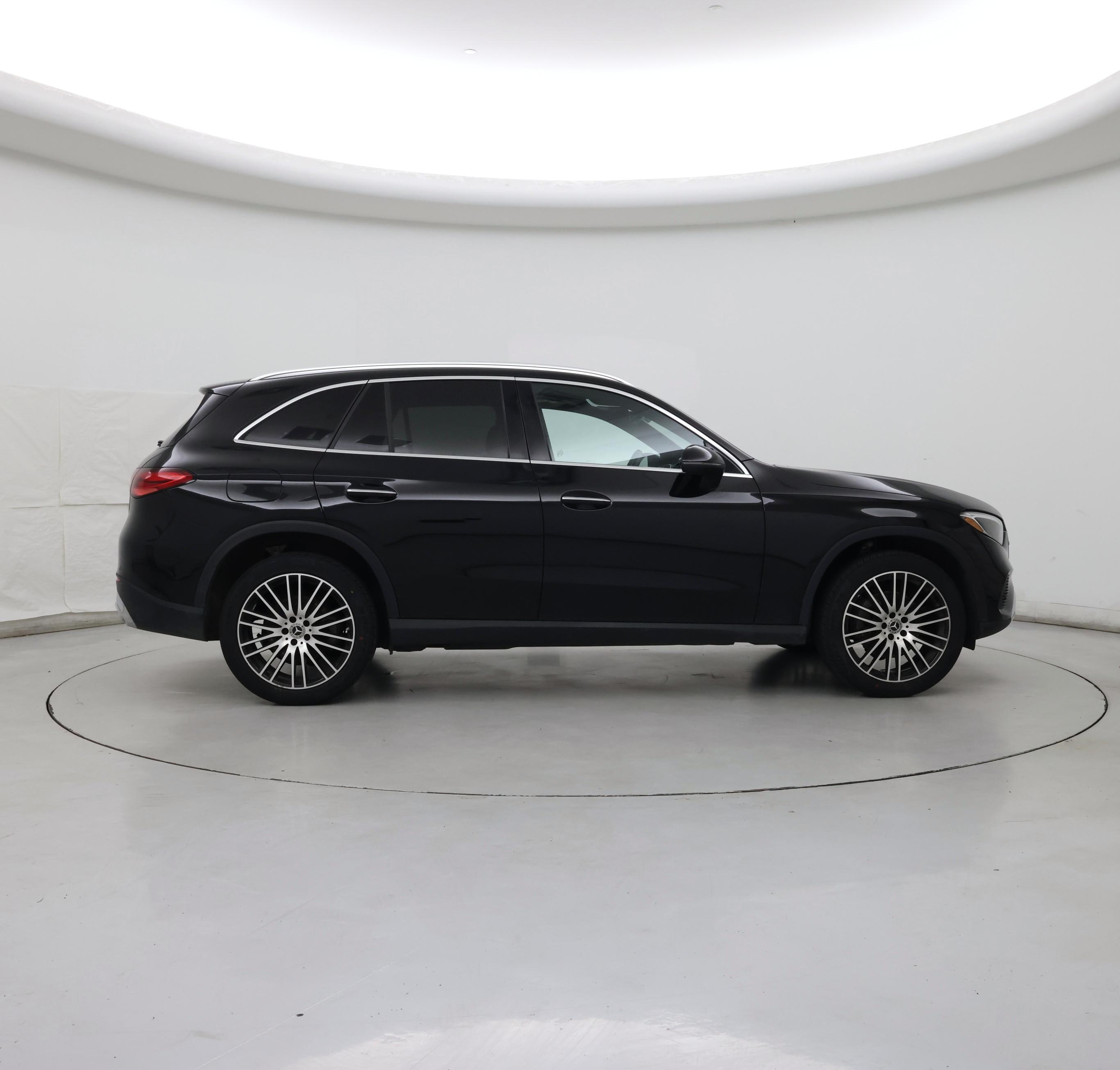 Thumbnail: 2024 Mercedes-Benz GLC - 7