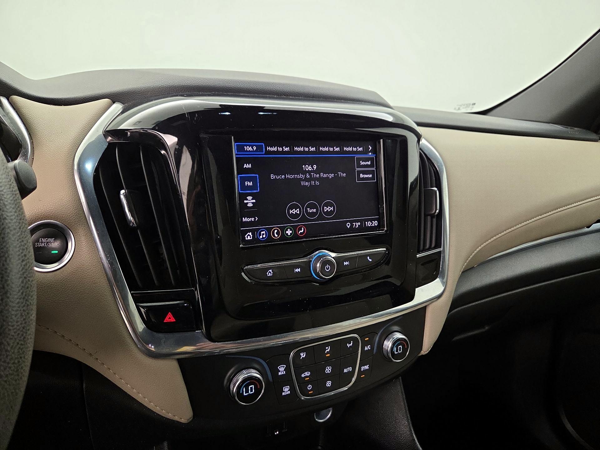 Thumbnail: 2022 Chevrolet Traverse - 15
