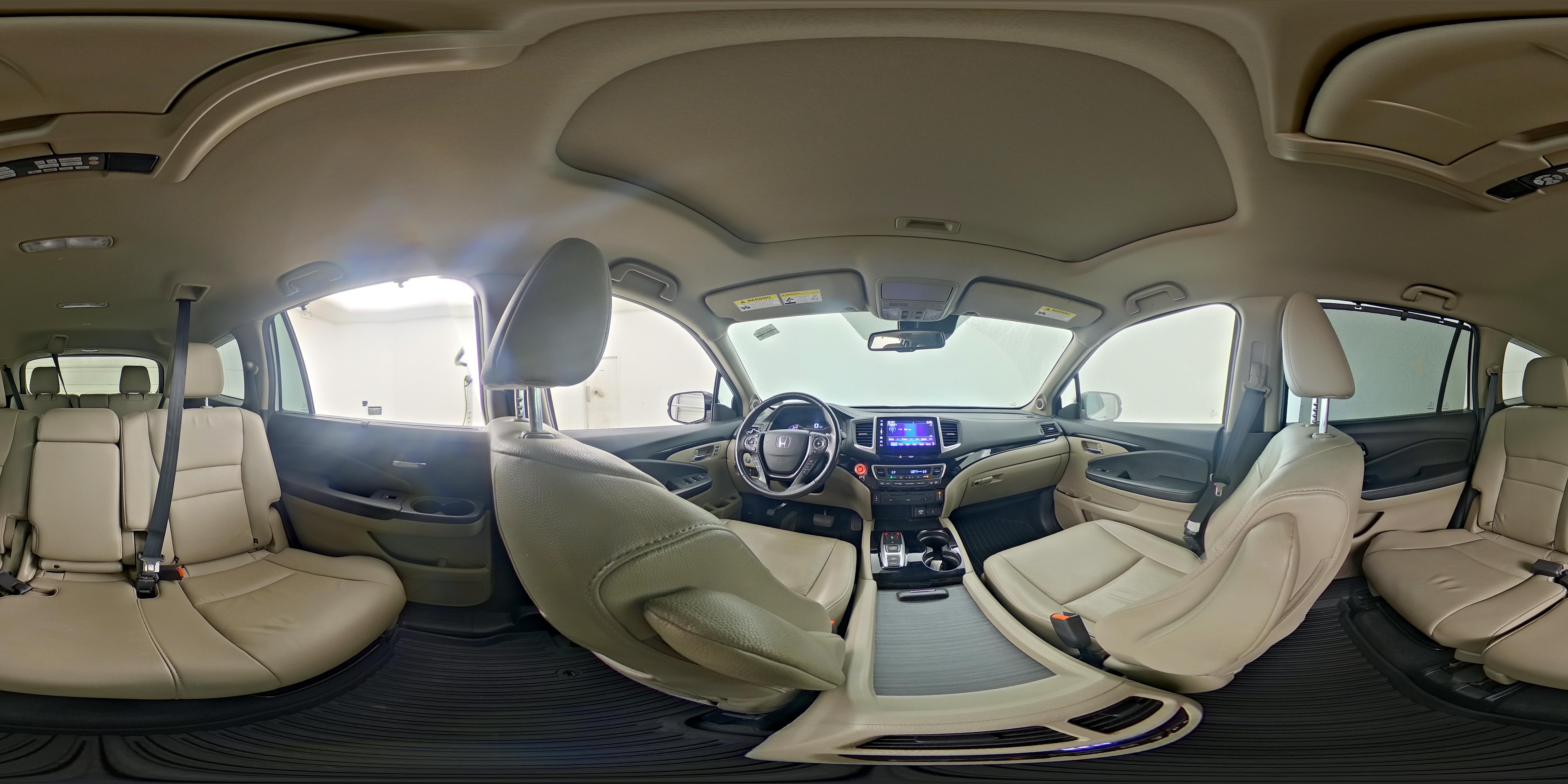 2018 Honda Pilot Touring - Photo 27