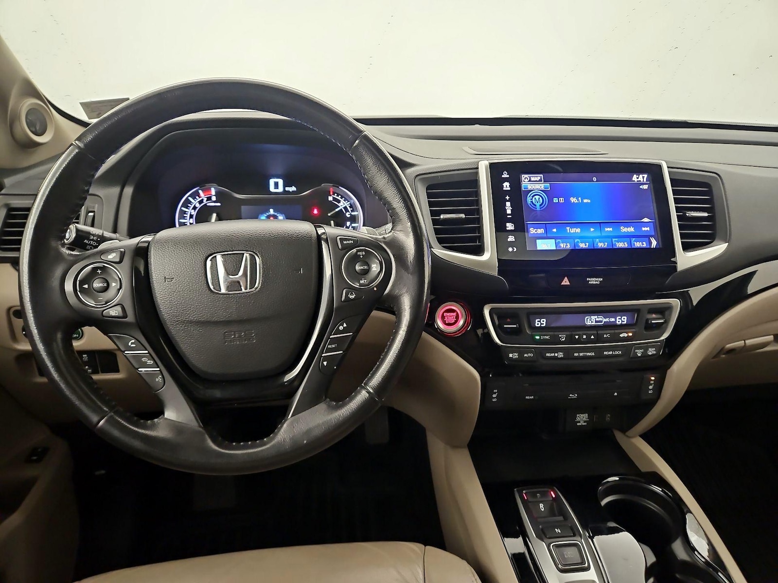 2018 Honda Pilot Touring - Photo 10